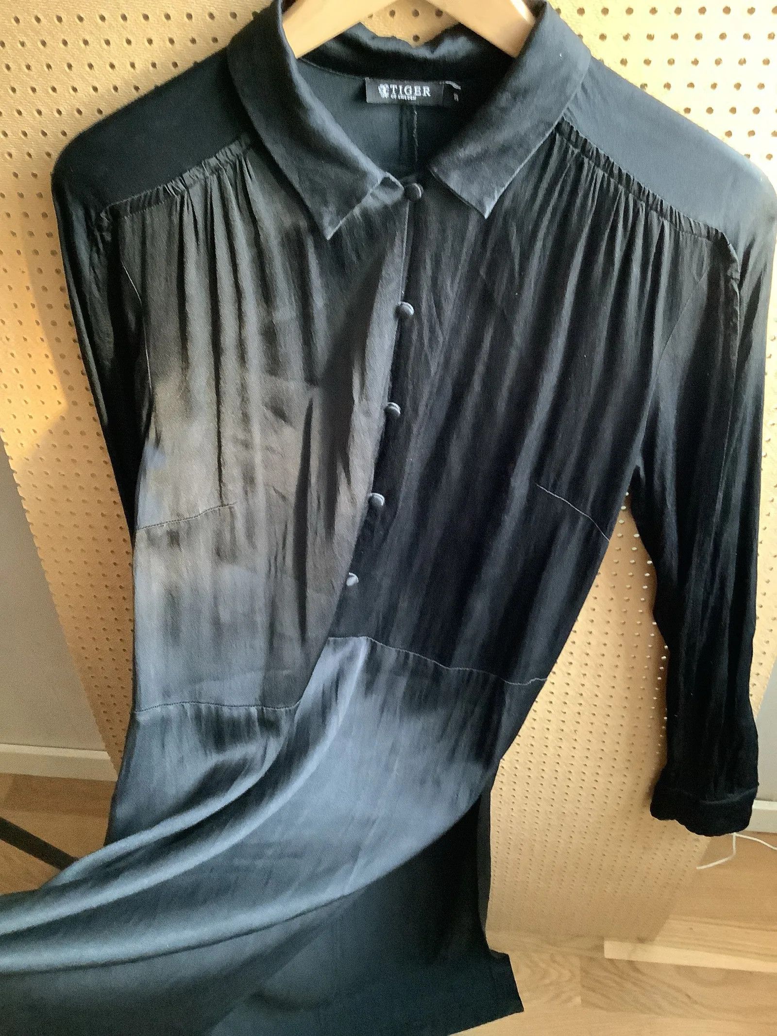 Tiger of Sweden Tiger of Sweden Dress Size S / US 4 / IT 40 - 3 Thumbnail