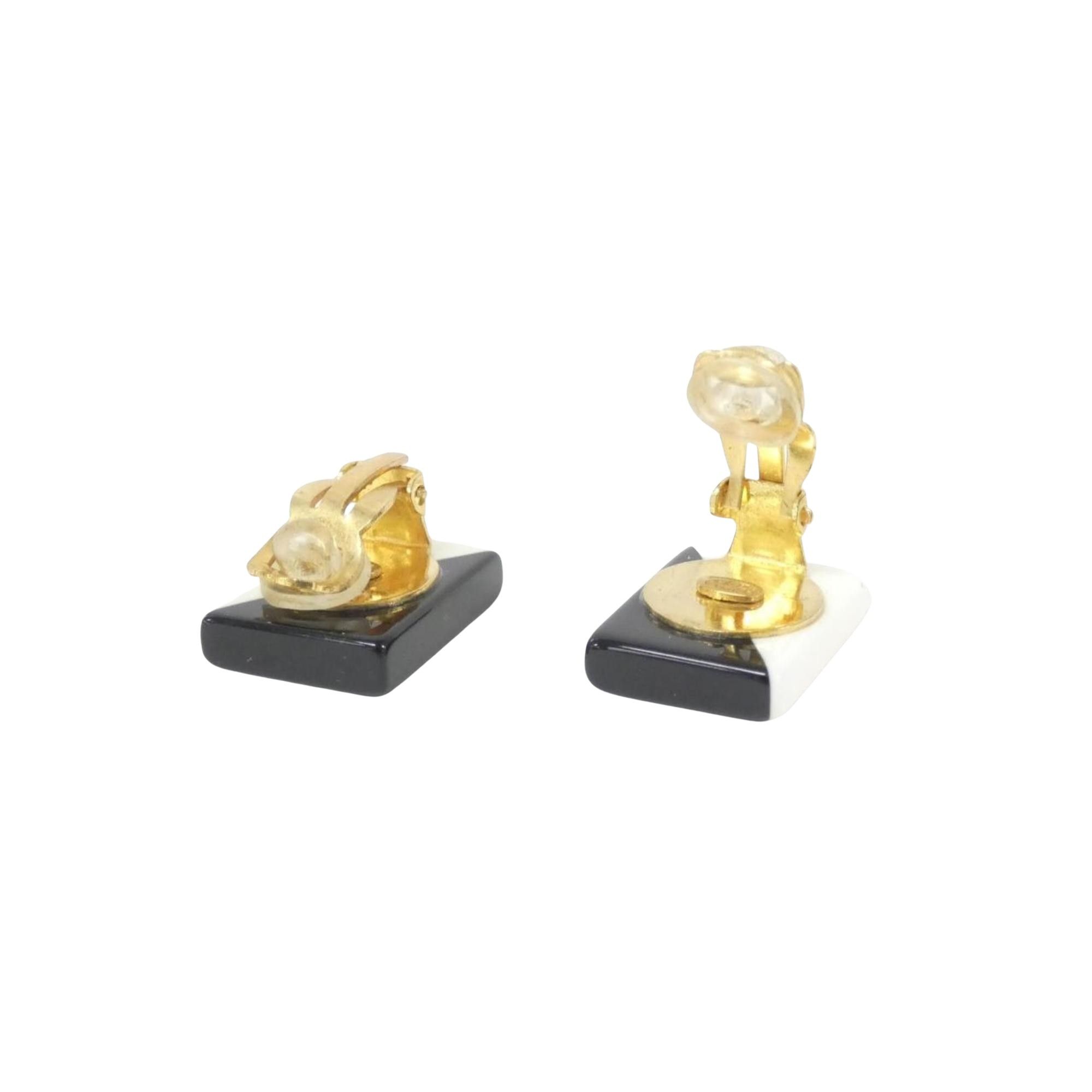 Chanel Chanel Coco Mark earring Size ONE SIZE - 2 Thumbnail