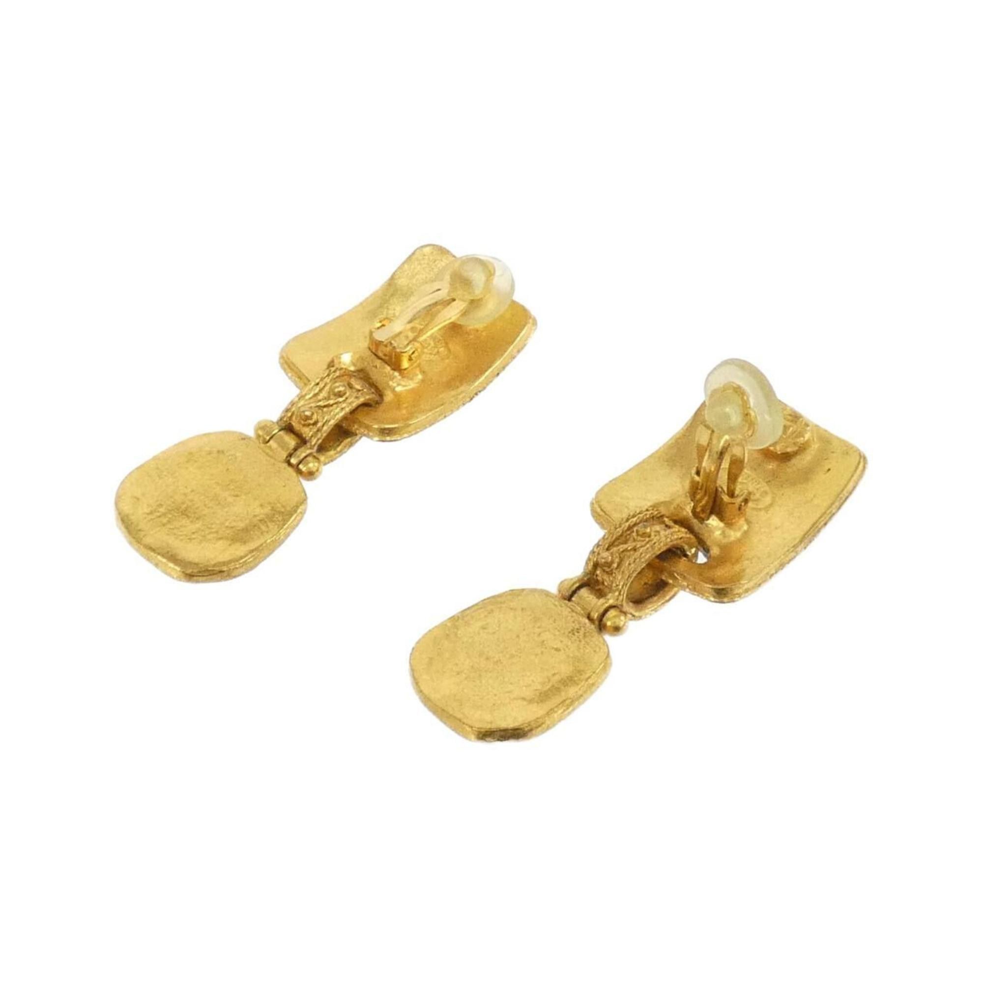 Chanel Chanel Gripoix earring Size ONE SIZE - 2 Thumbnail