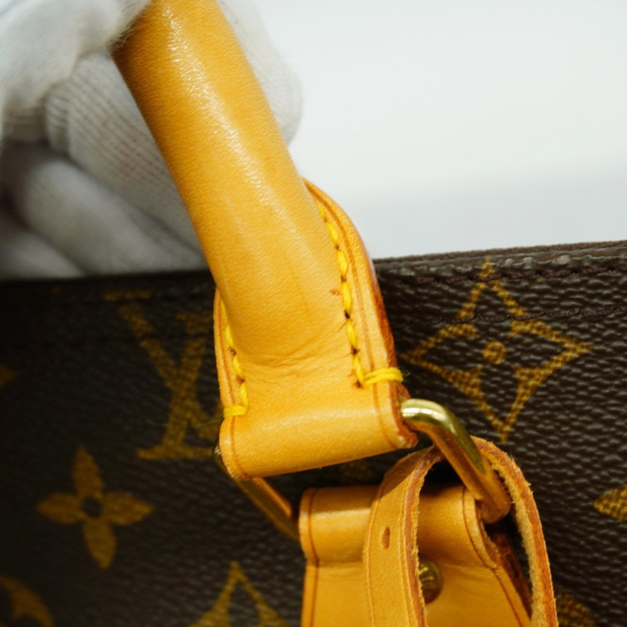 Louis Vuitton Louis Vuitton Cruiser travel Size ONE SIZE - 8 Thumbnail