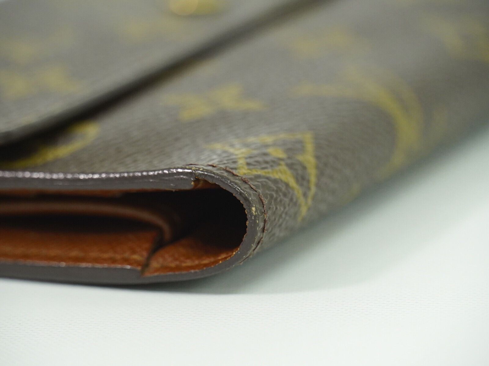 Louis Vuitton Louis Vuitton International wallet Size ONE SIZE - 5 Thumbnail