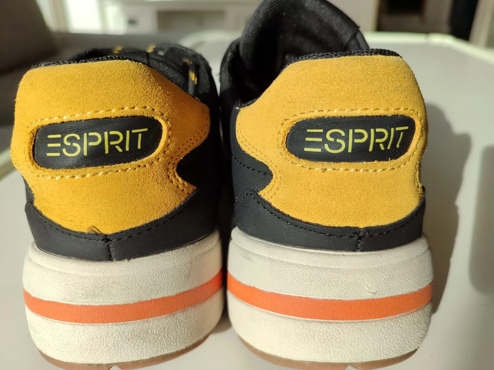 Esprit Esprit Sneakers Size US 7 / IT 37 - 2 Thumbnail