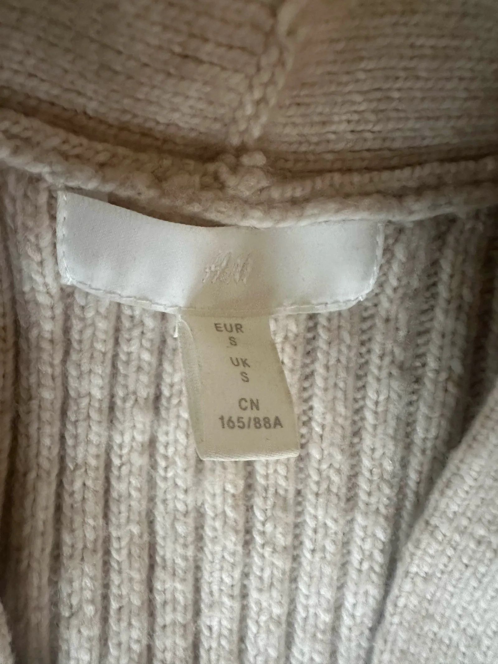 H&M H&M Trend Cardigan Size S / US 4 / IT 40 - 2 Thumbnail