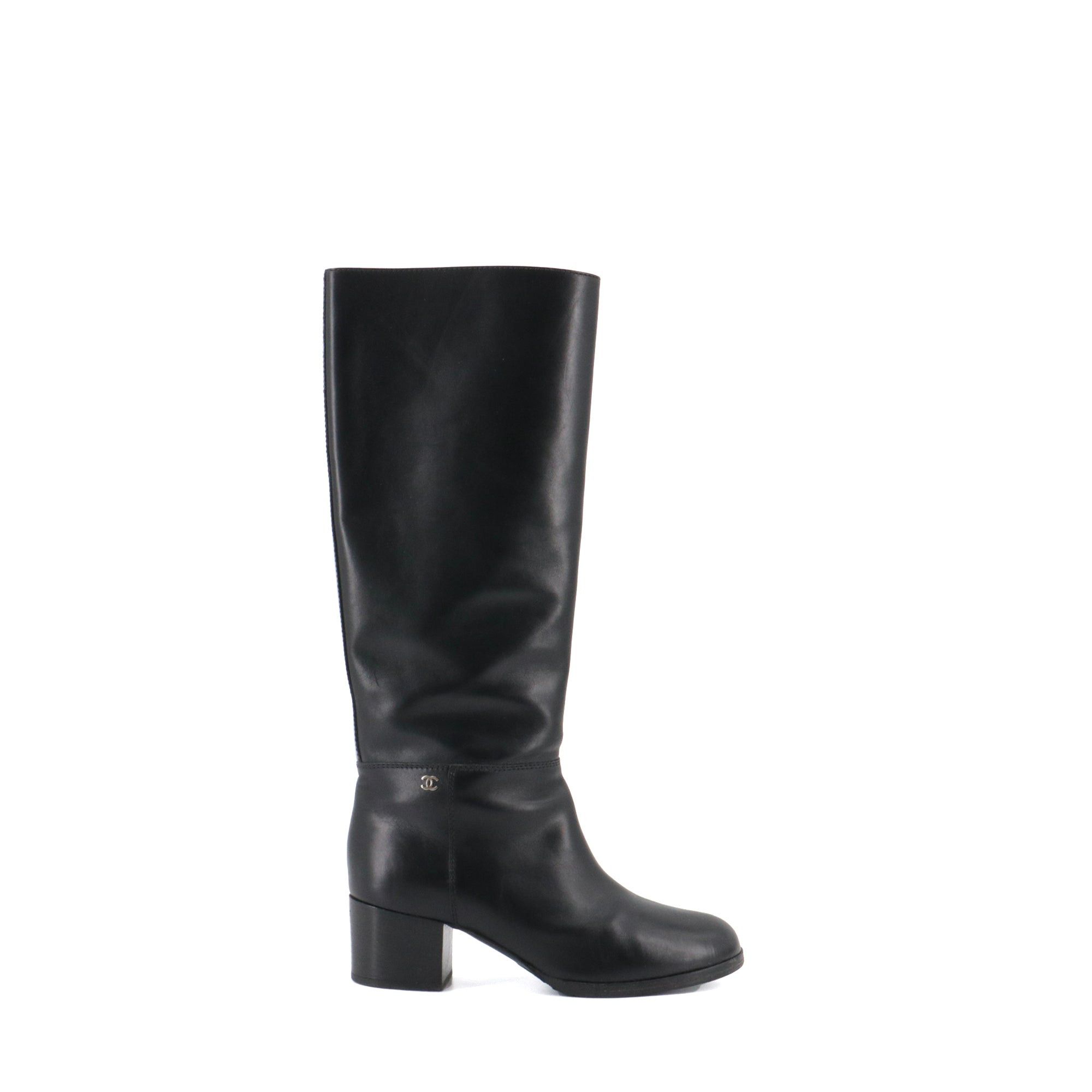 Chanel CHANEL - Chanel black leather boots (T37.5) Size US 6.5 / IT 36.5 - 2 Thumbnail