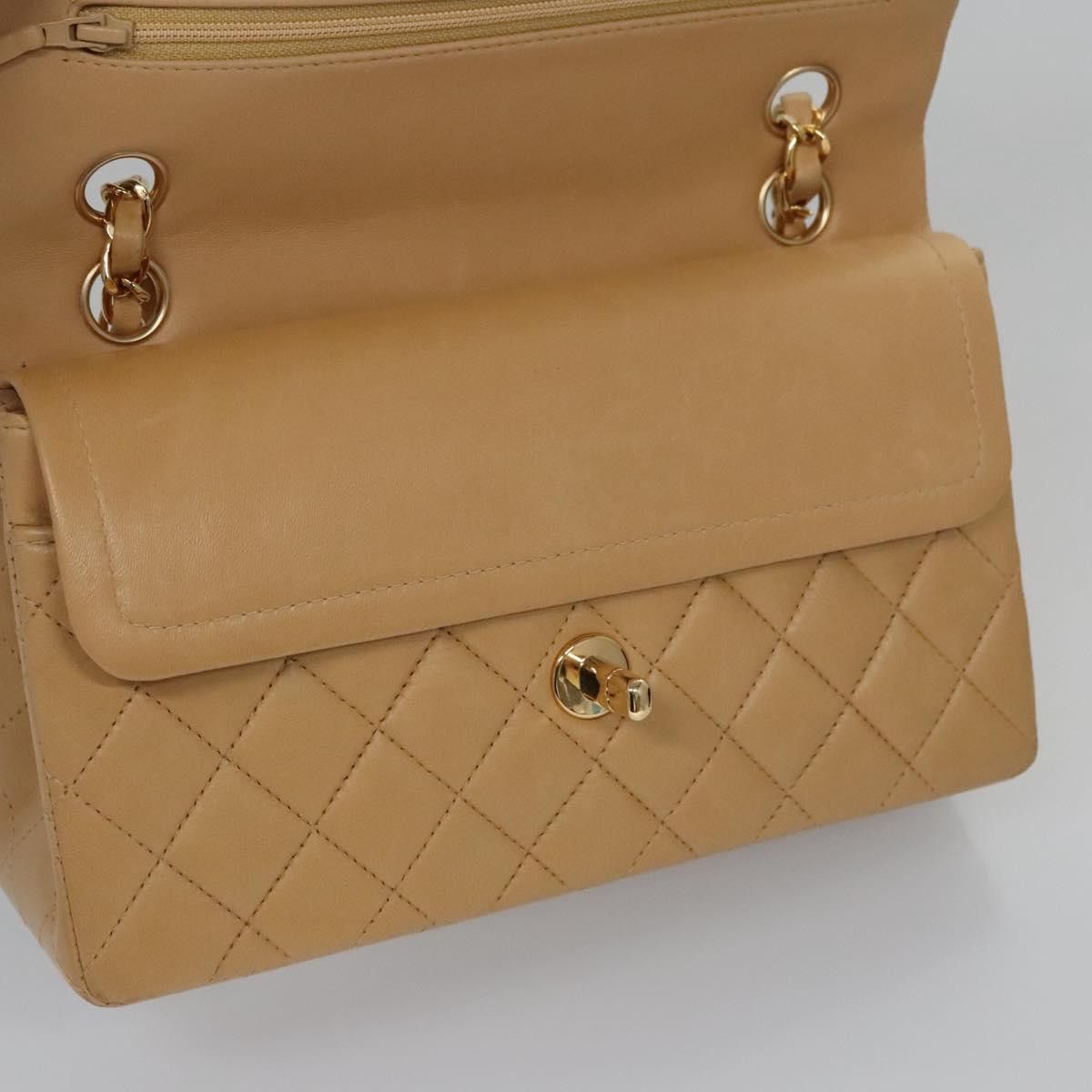 Chanel Double Flap Beige Leather Shoulder Bag (Pre-Owned) Size ONE SIZE - 19 Thumbnail