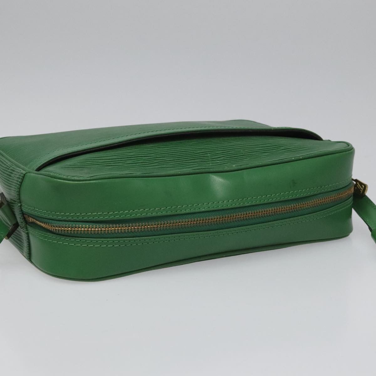 Louis Vuitton Trocadéro Green Leather Shoulder Bag (Pre-Owned) Size ONE SIZE - 5 Thumbnail