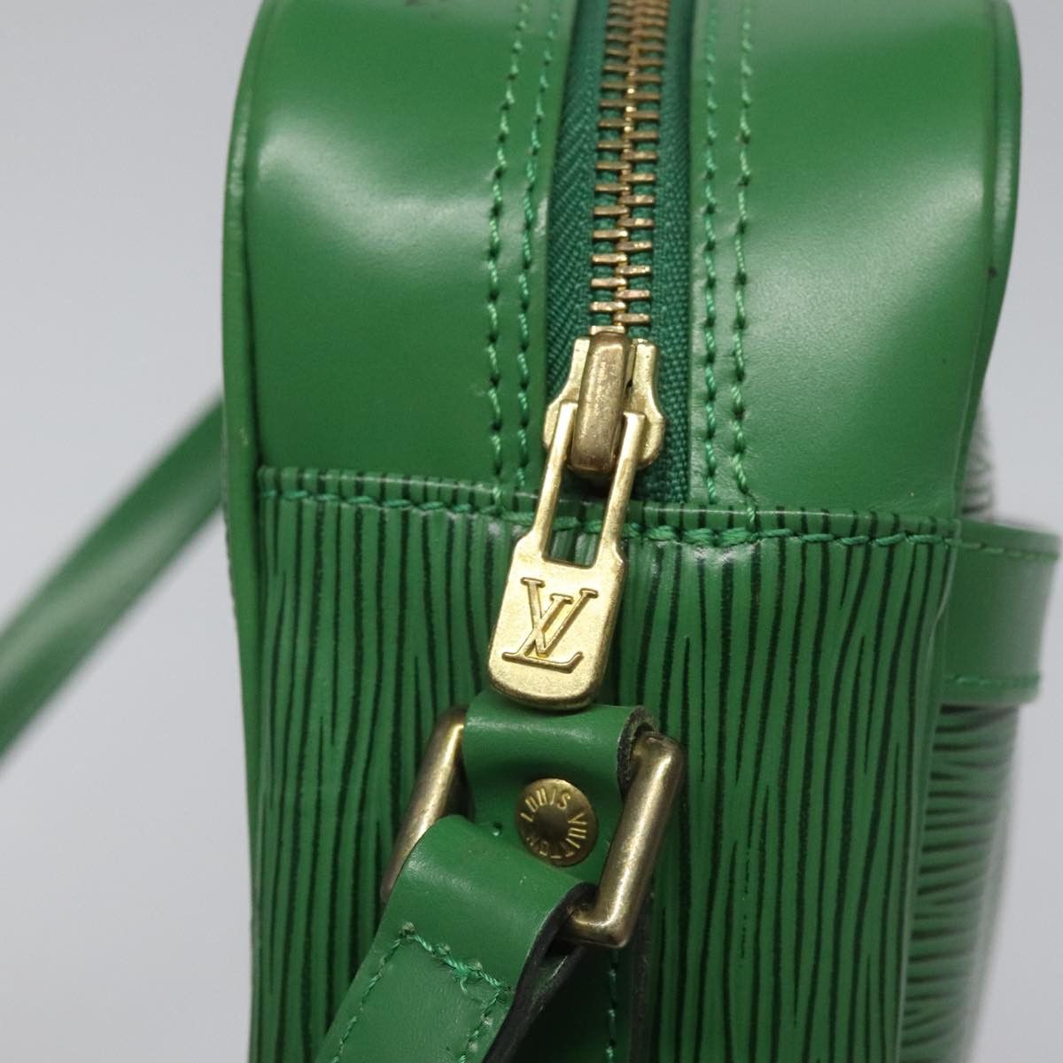 Louis Vuitton Trocadéro Green Leather Shoulder Bag (Pre-Owned) Size ONE SIZE - 14 Thumbnail