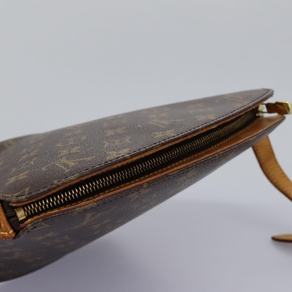 Louis Vuitton Drouot Brown Canvas Shoulder Bag (Pre-Owned) Size ONE SIZE - 12 Thumbnail