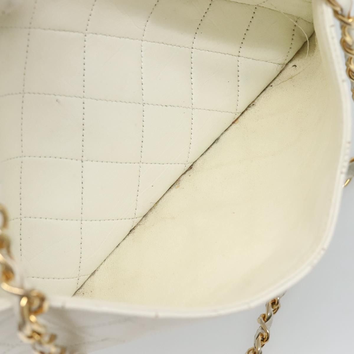 Chanel Camera White Leather Shoulder Bag (Pre-Owned) Size ONE SIZE - 14 Thumbnail