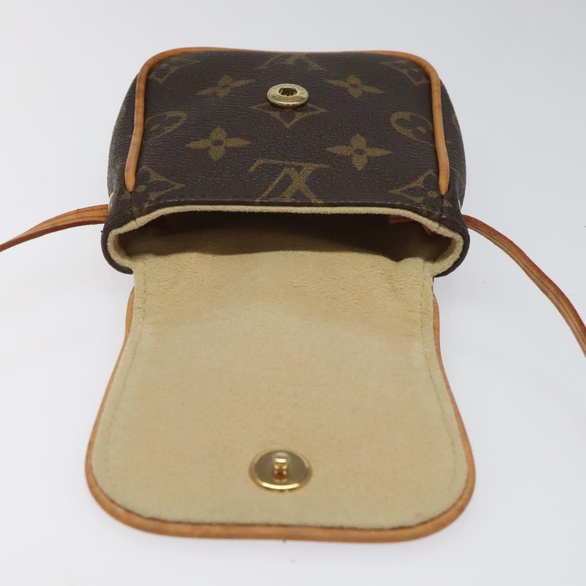 Louis Vuitton Cancun Brown Canvas Clutch Bag (Pre-Owned) Size ONE SIZE - 13 Thumbnail