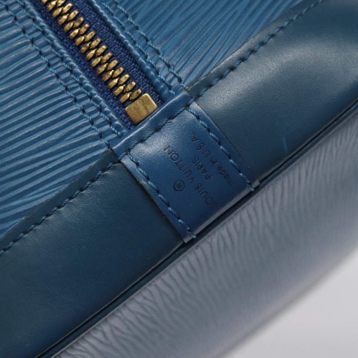 Louis Vuitton Alma Blue Leather Handbag (Pre-Owned) Size ONE SIZE - 16 Thumbnail