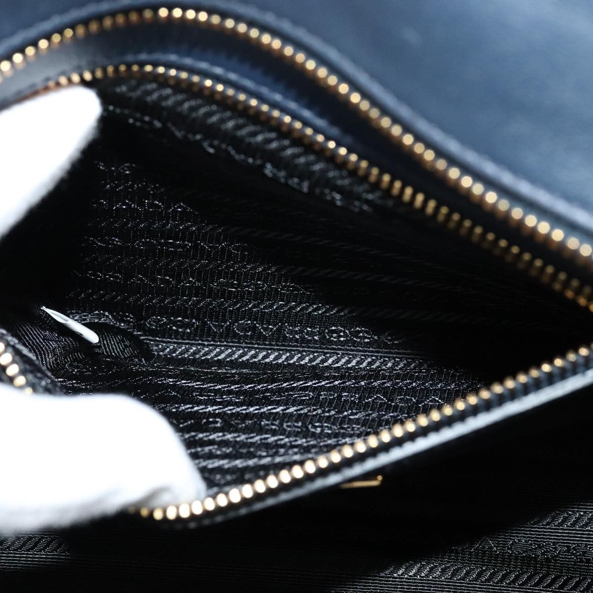 Prada Saffiano Navy Leather Handbag (Pre-Owned) Size ONE SIZE - 20 Thumbnail