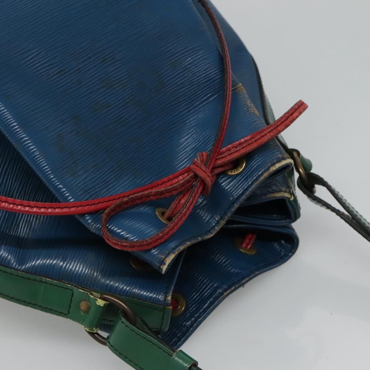 Louis Vuitton Noé Blue Leather Shoulder Bag (Pre-Owned) Size ONE SIZE - 5 Thumbnail