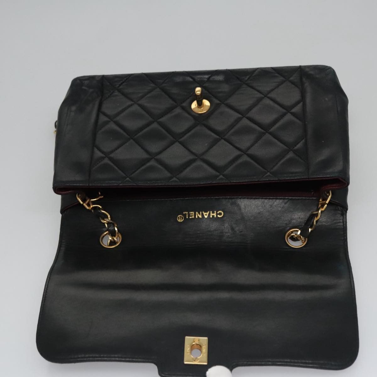 Chanel Chanel Diana shoulder Size ONE SIZE - 13 Thumbnail