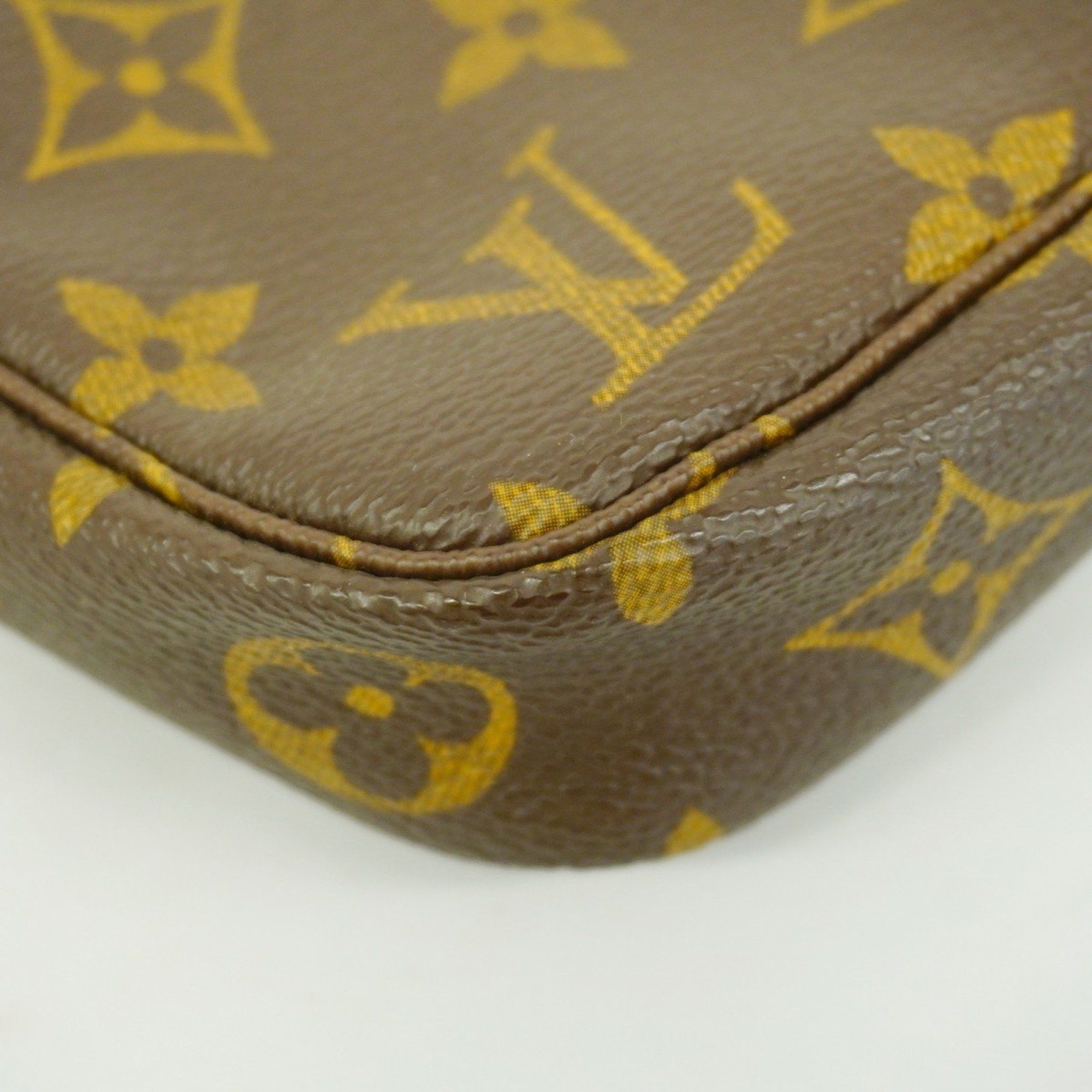 Louis Vuitton Louis Vuitton Pochette Accessoire clutch Size ONE SIZE - 7 Thumbnail