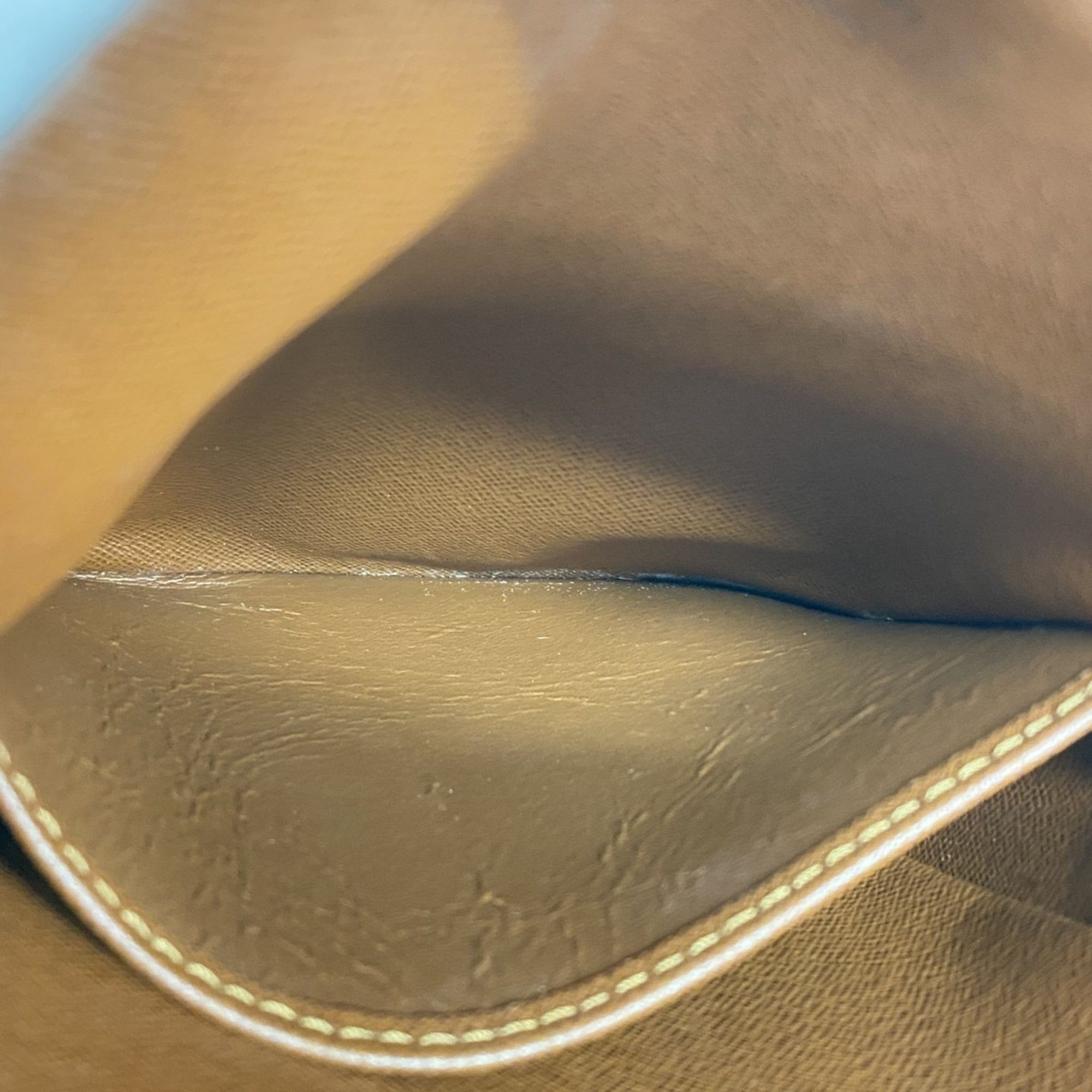 Louis Vuitton Louis Vuitton Danube shoulder Size ONE SIZE - 9 Thumbnail