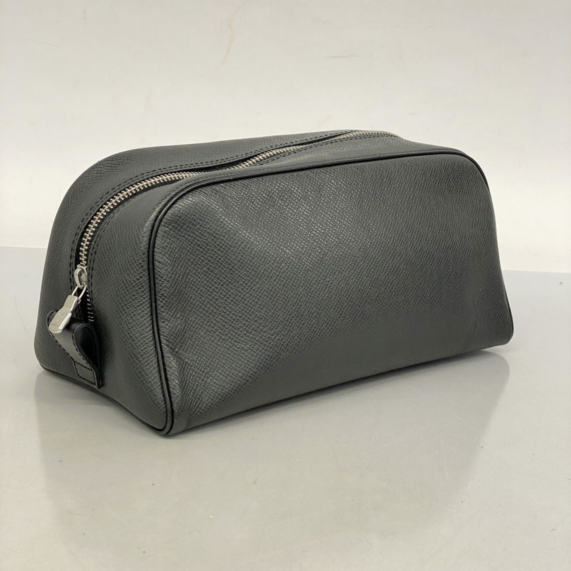 Louis Vuitton Louis Vuitton Trousse de Toilette clutch Size ONE SIZE - 3 Thumbnail