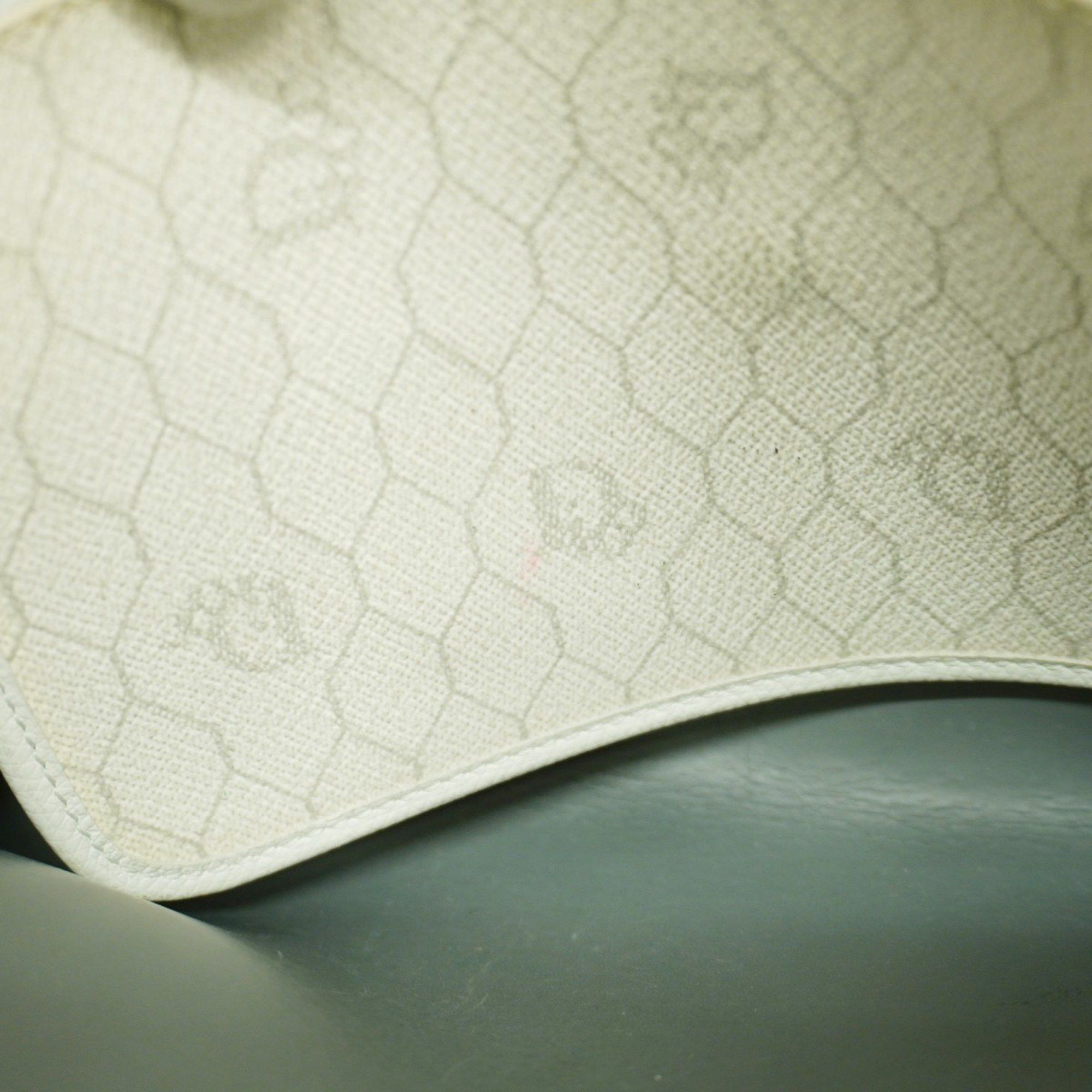 Dior Dior Honeycomb shoulder Size ONE SIZE - 10 Thumbnail