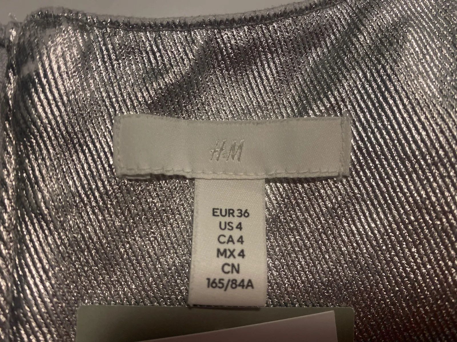 H&M H&M Metallicskimrande denimklänning Dress Size XS / US 0-2 / IT 36-38 - 3 Thumbnail