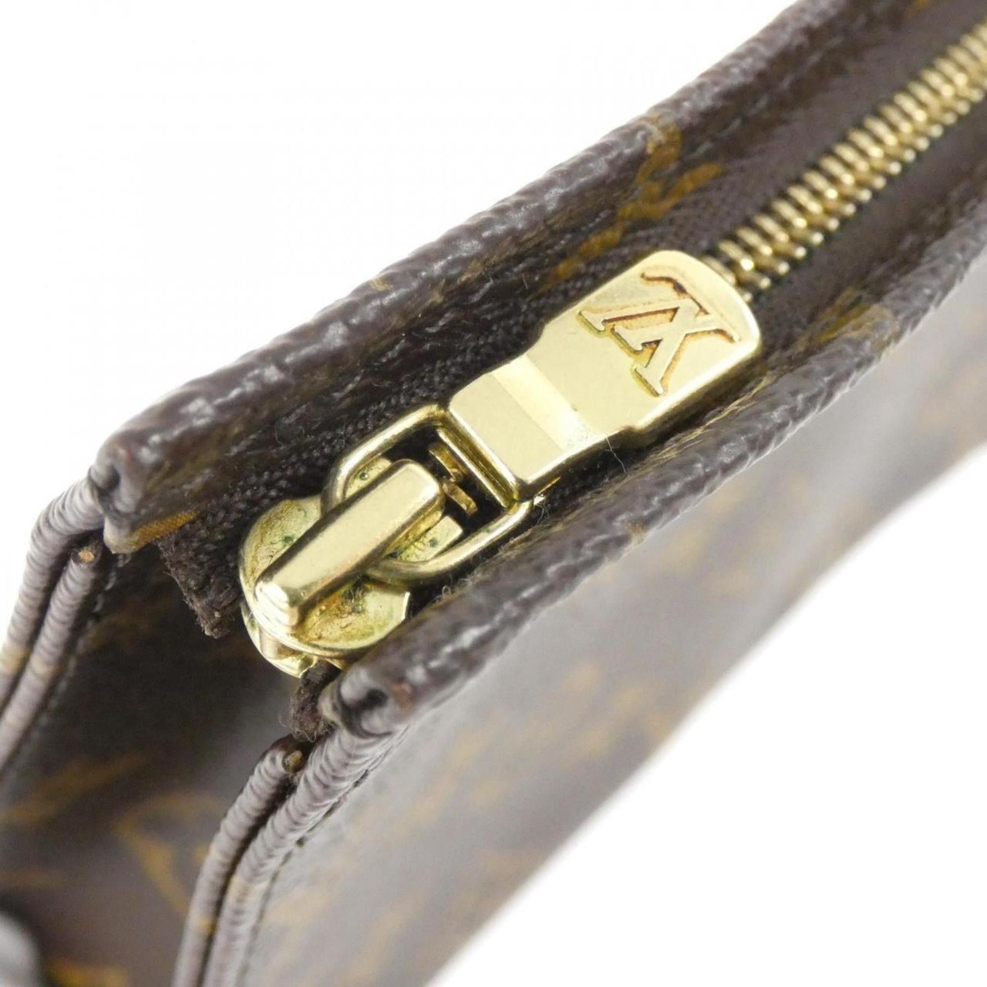 Louis Vuitton Louis Vuitton Poche Toilette 19 clutch Size ONE SIZE - 4 Thumbnail