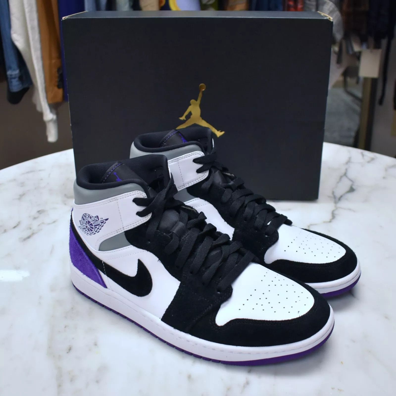Jordan Brand × Nike Air Jordan 1 Mid SE Court Purple White Black Fuzzy Suede Size US 9.5 / EU 42-43 - 3 Thumbnail