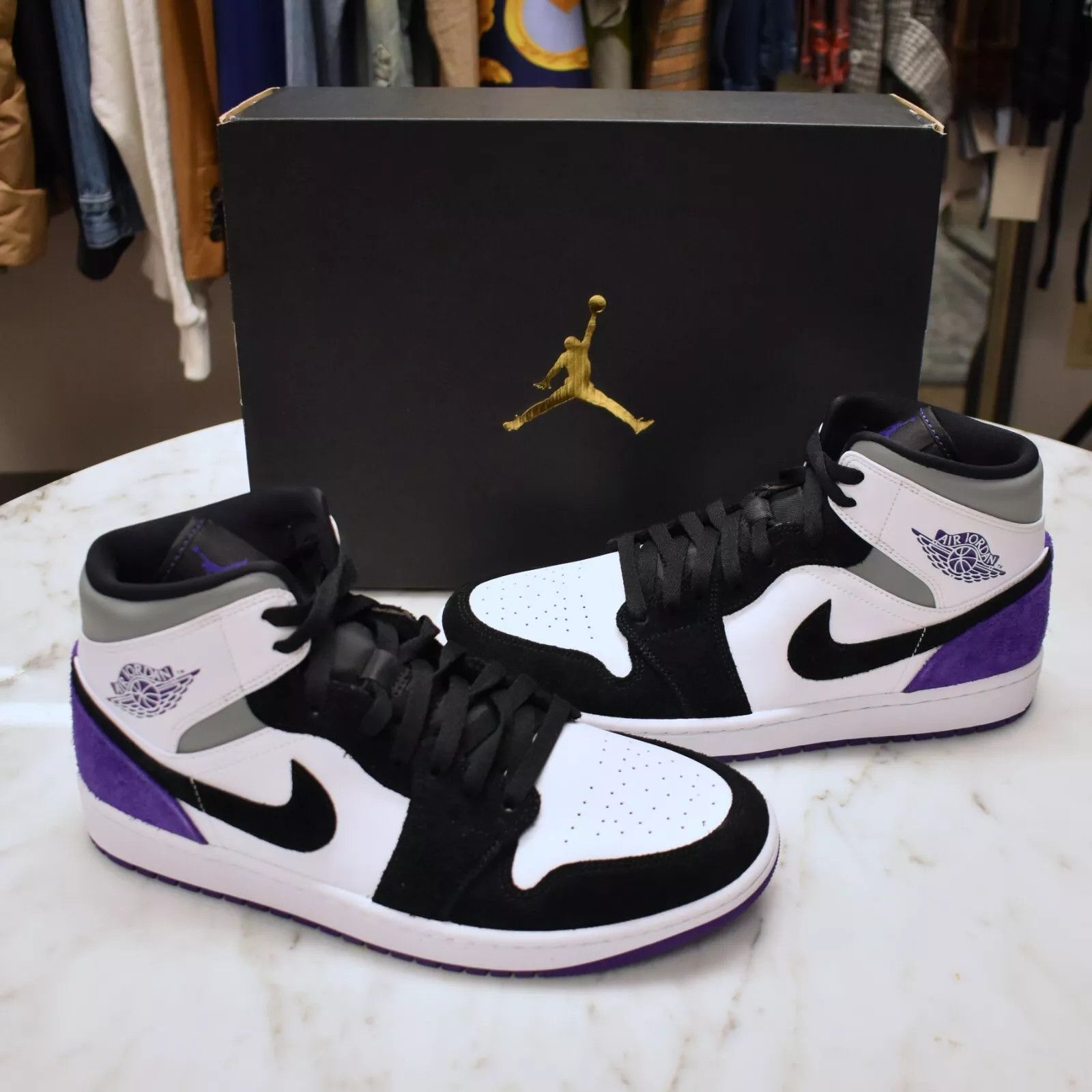 Jordan Brand × Nike Air Jordan 1 Mid SE Court Purple White Black Fuzzy Suede Size US 9.5 / EU 42-43 - 2 Thumbnail