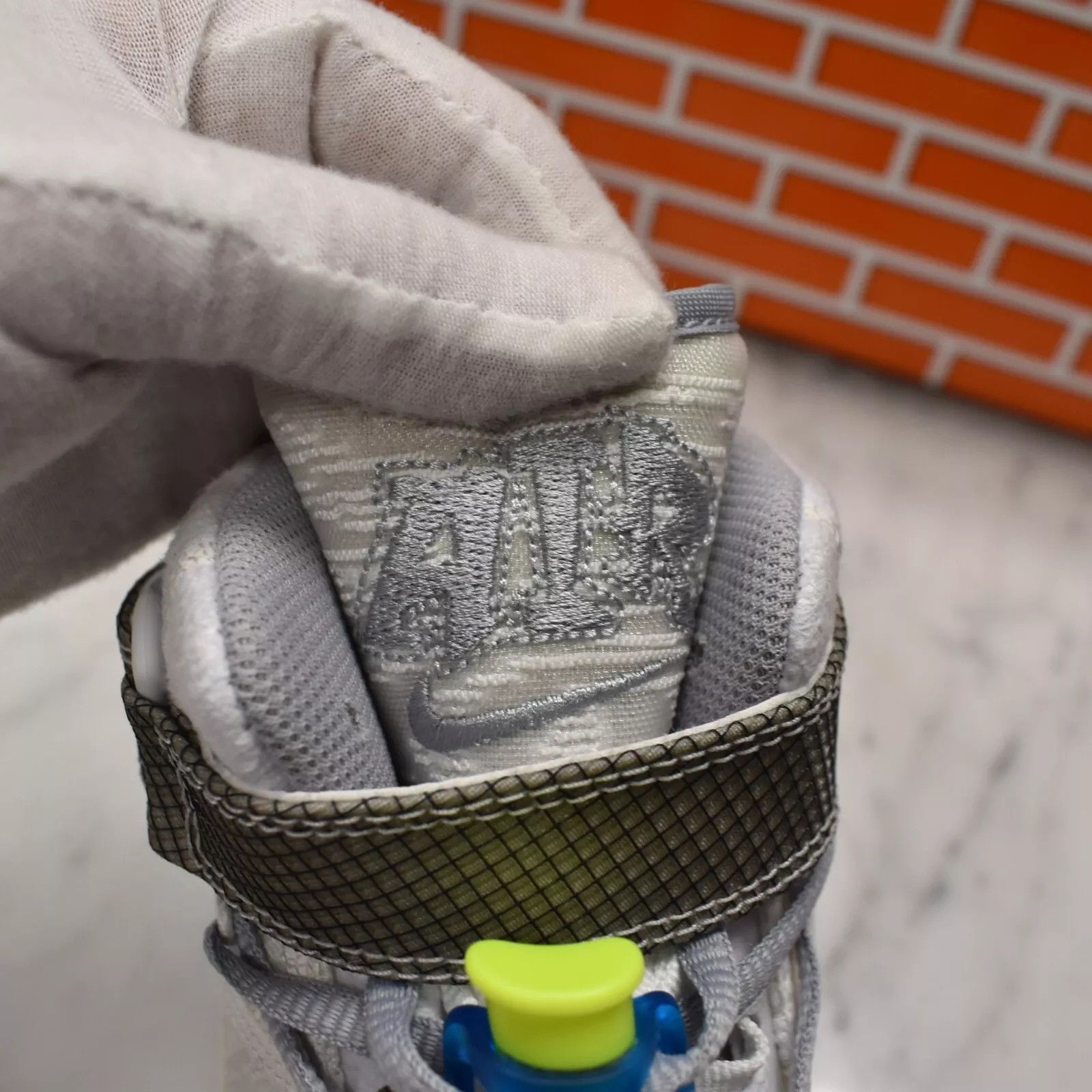 Nike × Off-White Nike Off White Virgil Abloh Air Force 1 Mid Sneakers White Clear Size US 10.5 / EU 43-44 - 9 Thumbnail