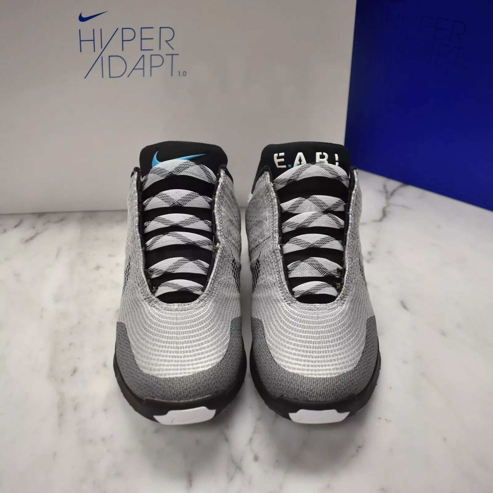Nike Nike Hyper Adapt 1.0 Metallic Silver Self Lacing Air Mag Size US 9 / EU 42 - 8 Thumbnail