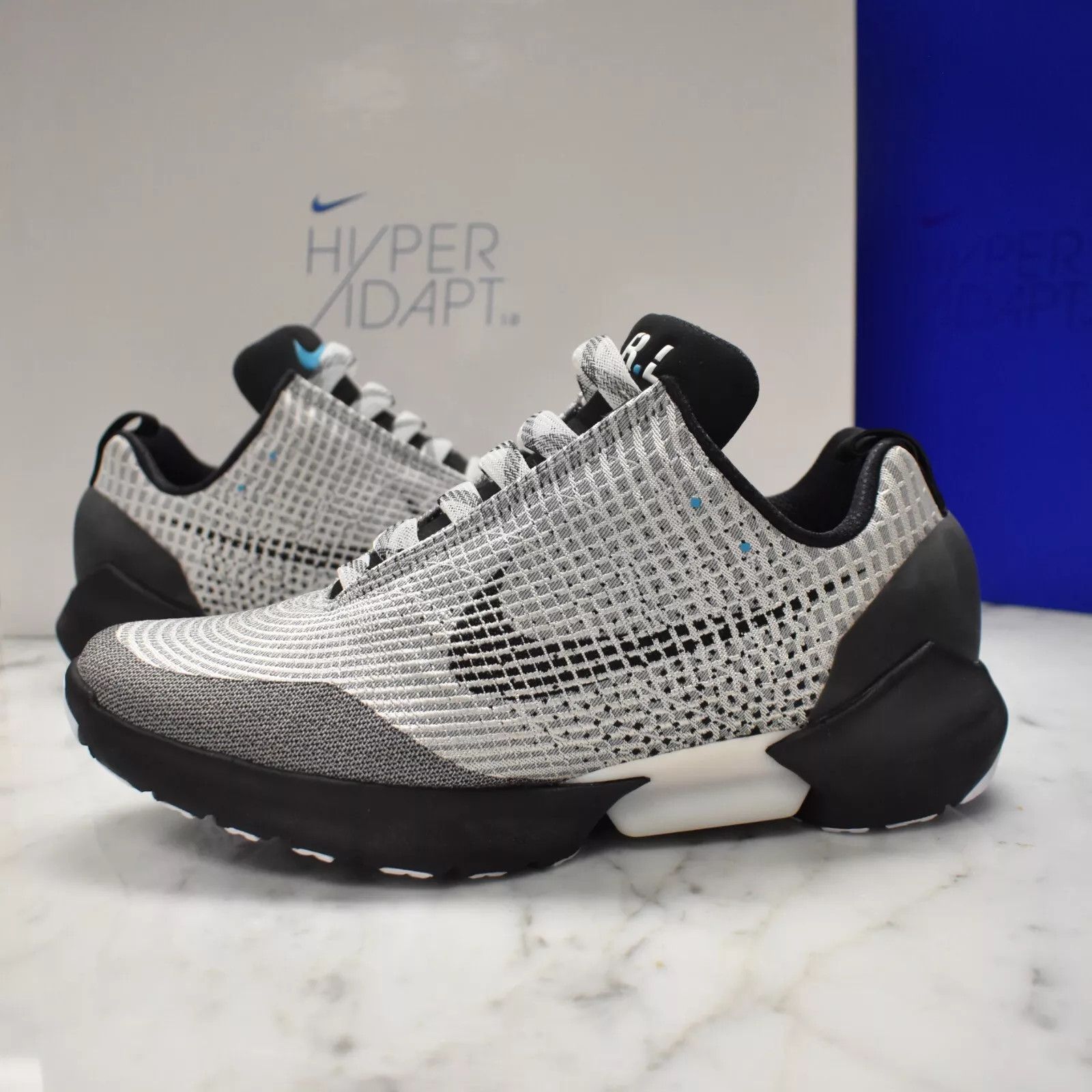 Nike Nike Hyper Adapt 1.0 Metallic Silver Self Lacing Air Mag Size US 9 / EU 42 - 5 Thumbnail
