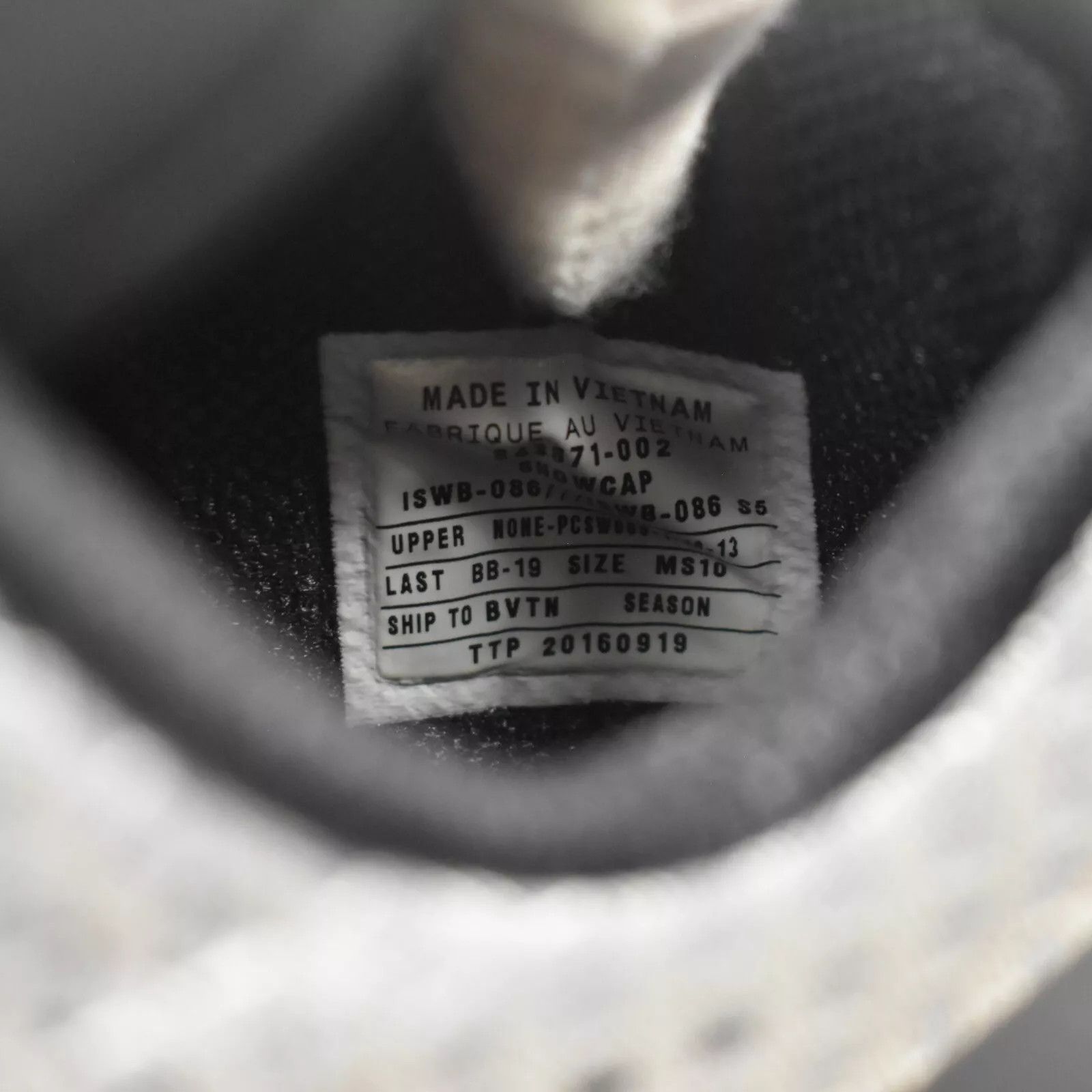 Nike Nike Hyper Adapt 1.0 Metallic Silver Self Lacing Air Mag Size US 10 / EU 43 - 15 Thumbnail