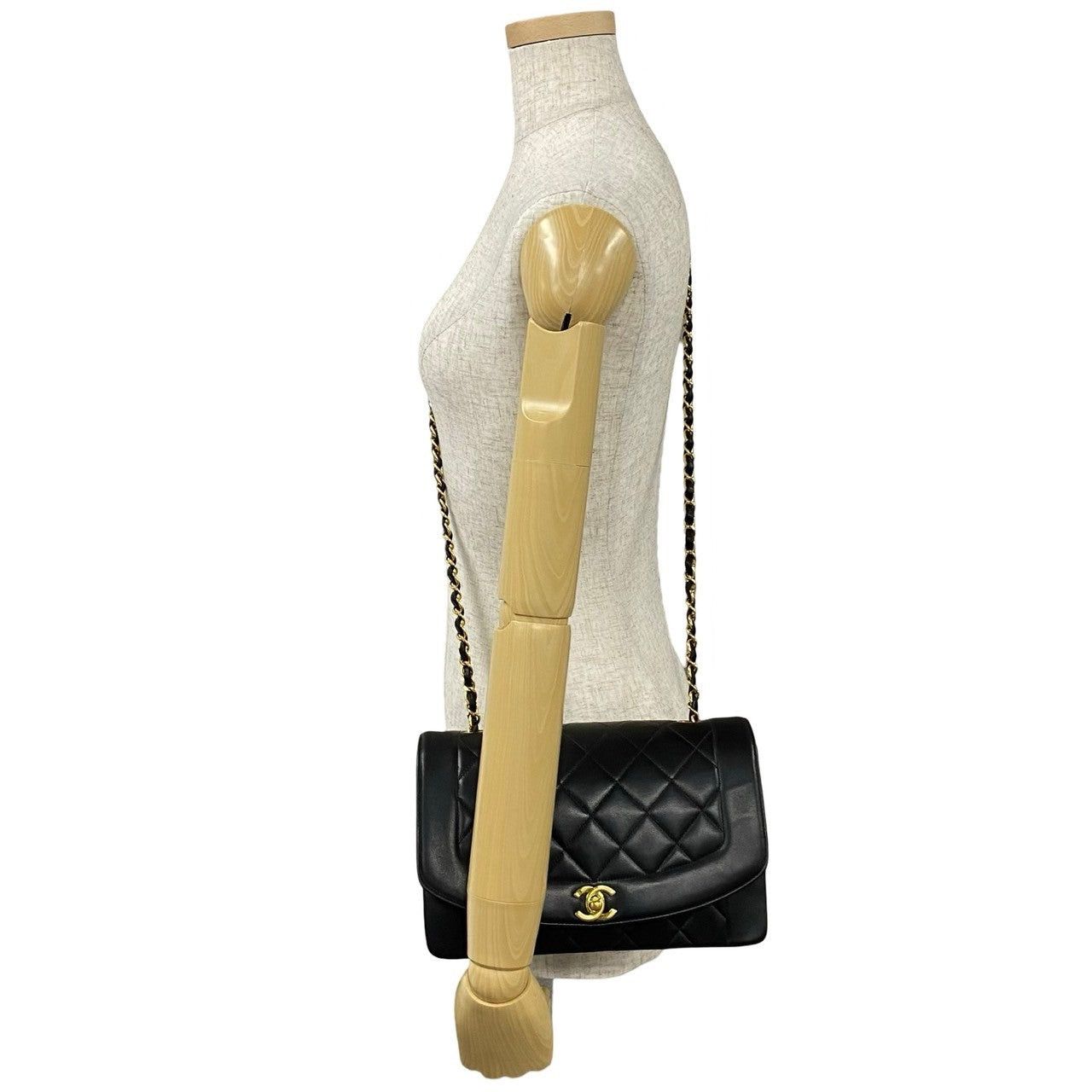 Chanel Chanel Shoulder Bag Black Leather Size ONE SIZE - 2 Thumbnail