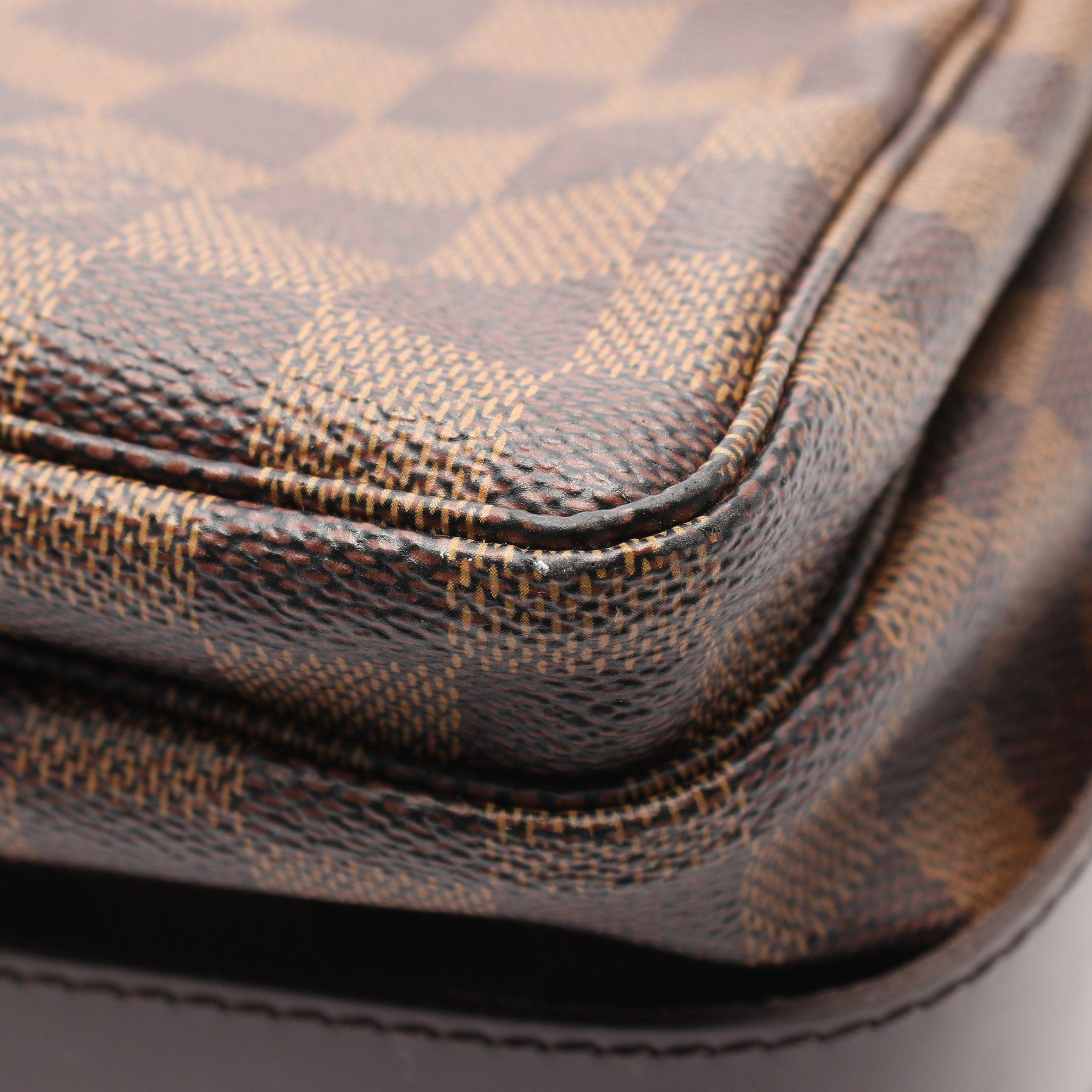 Louis Vuitton Louis Vuitton Naviglio Damier Ebene Shoulder Bag Leather Brown Size ONE SIZE - 7 Thumbnail