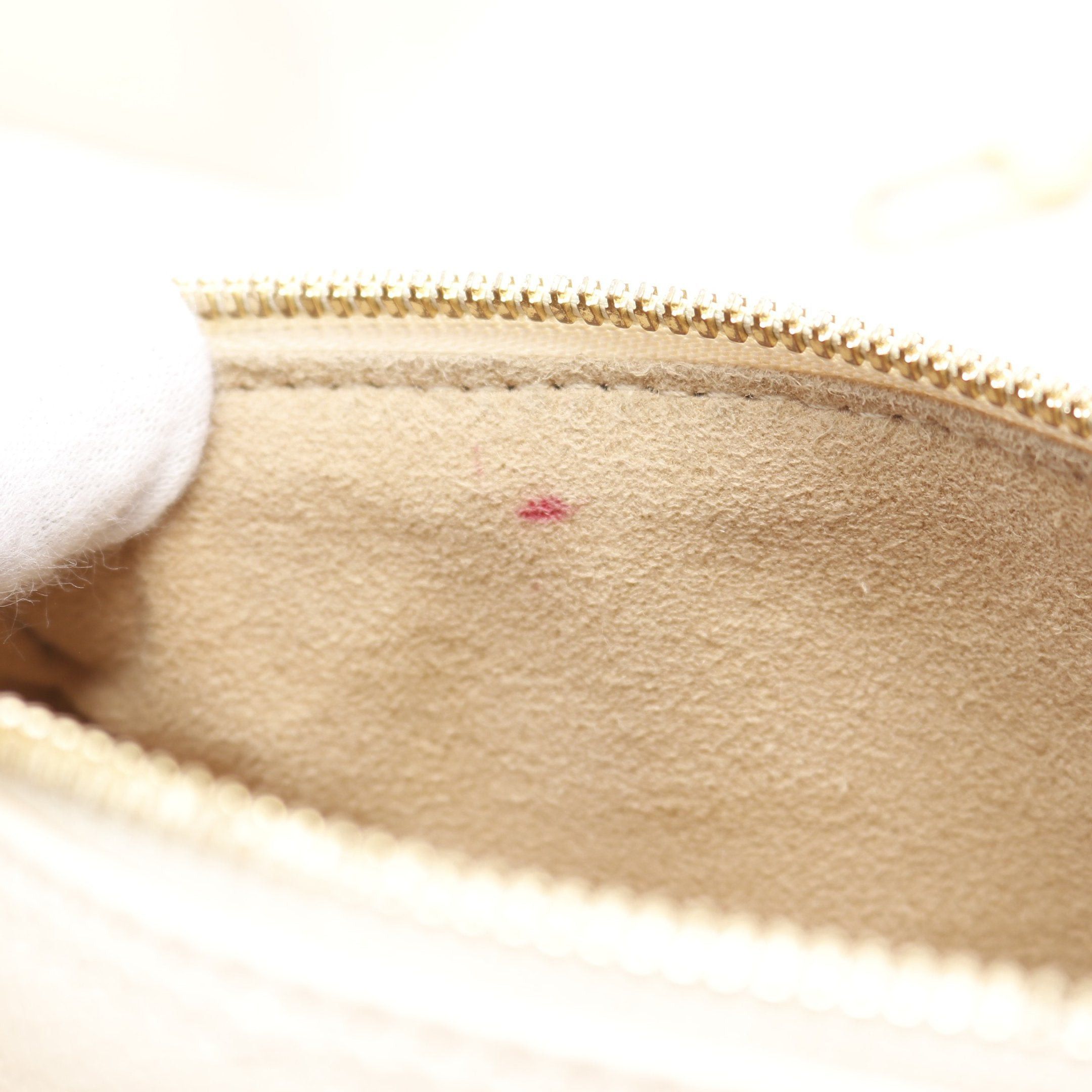 Louis Vuitton Louis Vuitton Papillon Bb Monogram Empreinte Claim Handbag Leather Ivory Size ONE SIZE - 6 Thumbnail