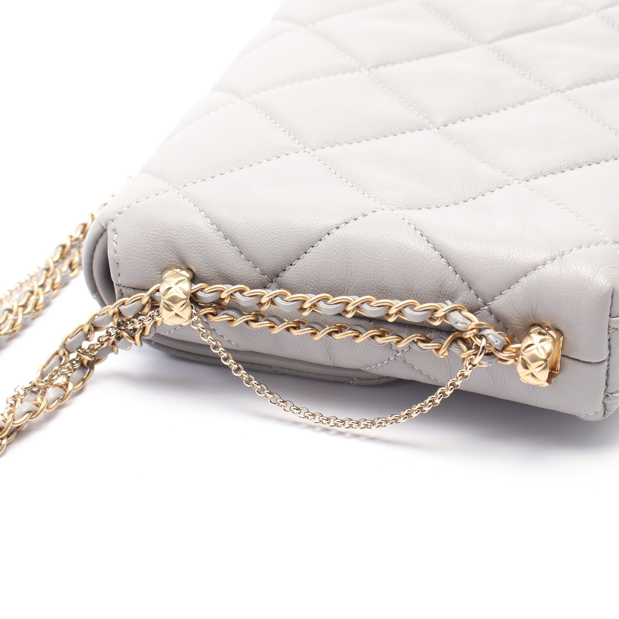 Chanel Chanel Matelasse Chain Shoulder Bag Leather Gray Gold Hardware Size ONE SIZE - 7 Thumbnail