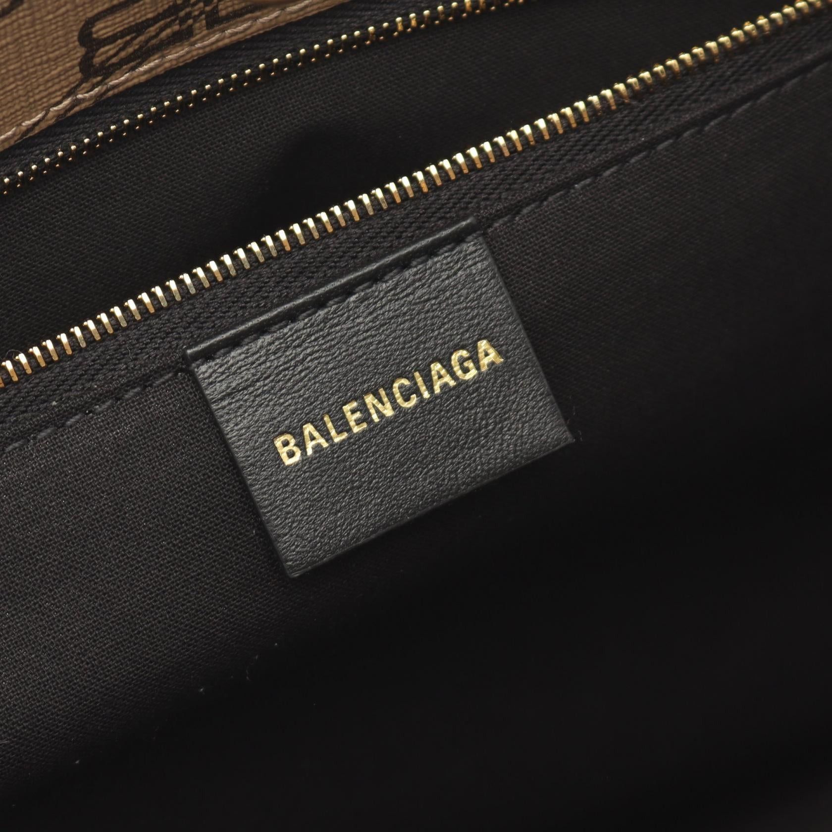 Balenciaga Balenciaga Bb Monogram Signature Medium Shopper Bag Shoulder Tote Beige Size ONE SIZE - 4 Thumbnail