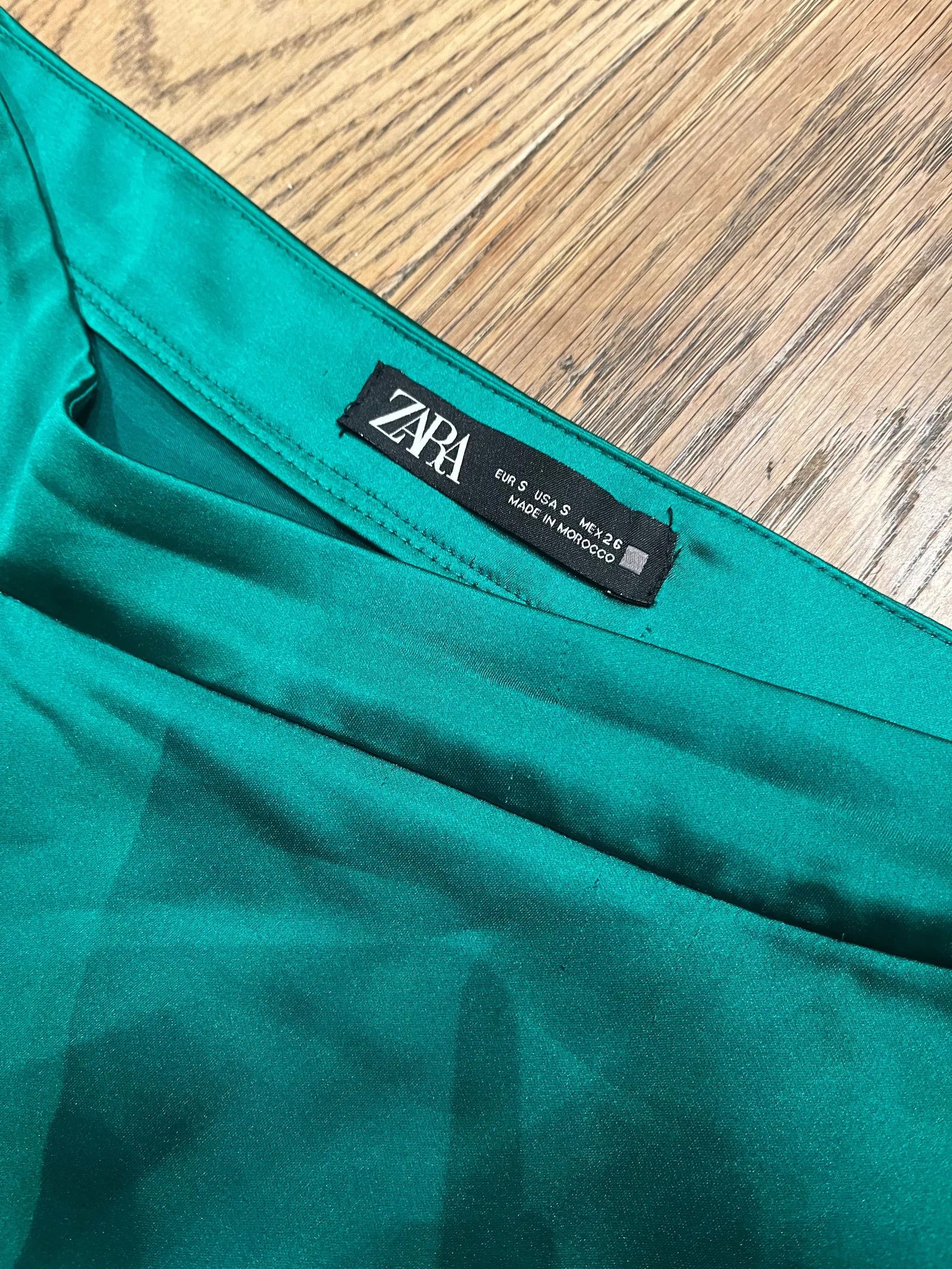 Zara Zara Skirt Size 27" / US 4 / IT 40 - 2 Thumbnail