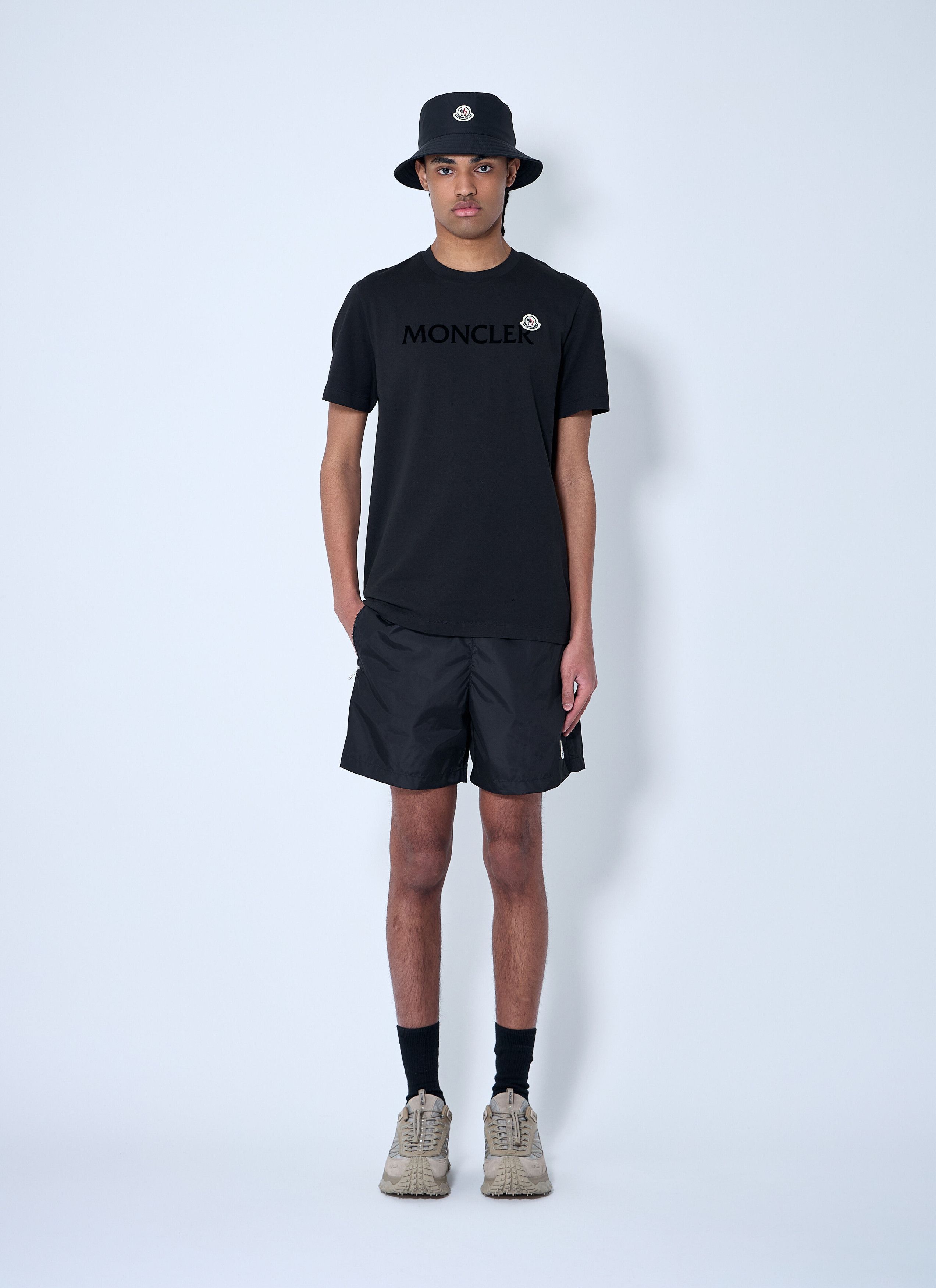 Moncler Logo Motif Shorts Size US XXL / EU 58 / 5 - 2 Thumbnail