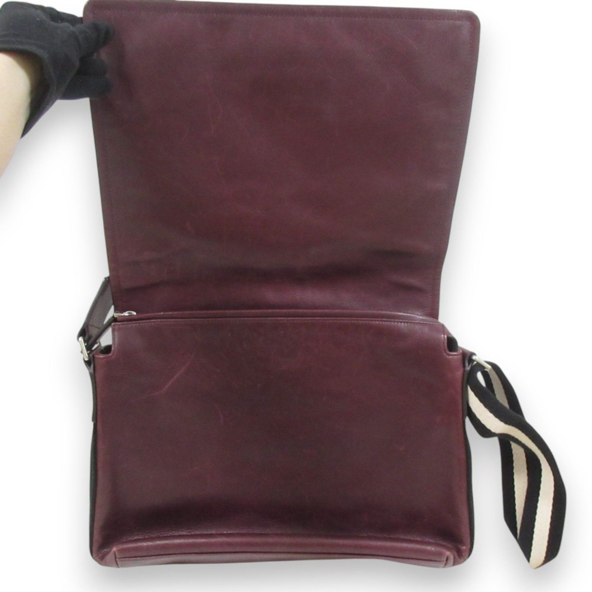 BALLY TEPOLT Leather Flap Messenger Shoulder Bag Burgundy Red