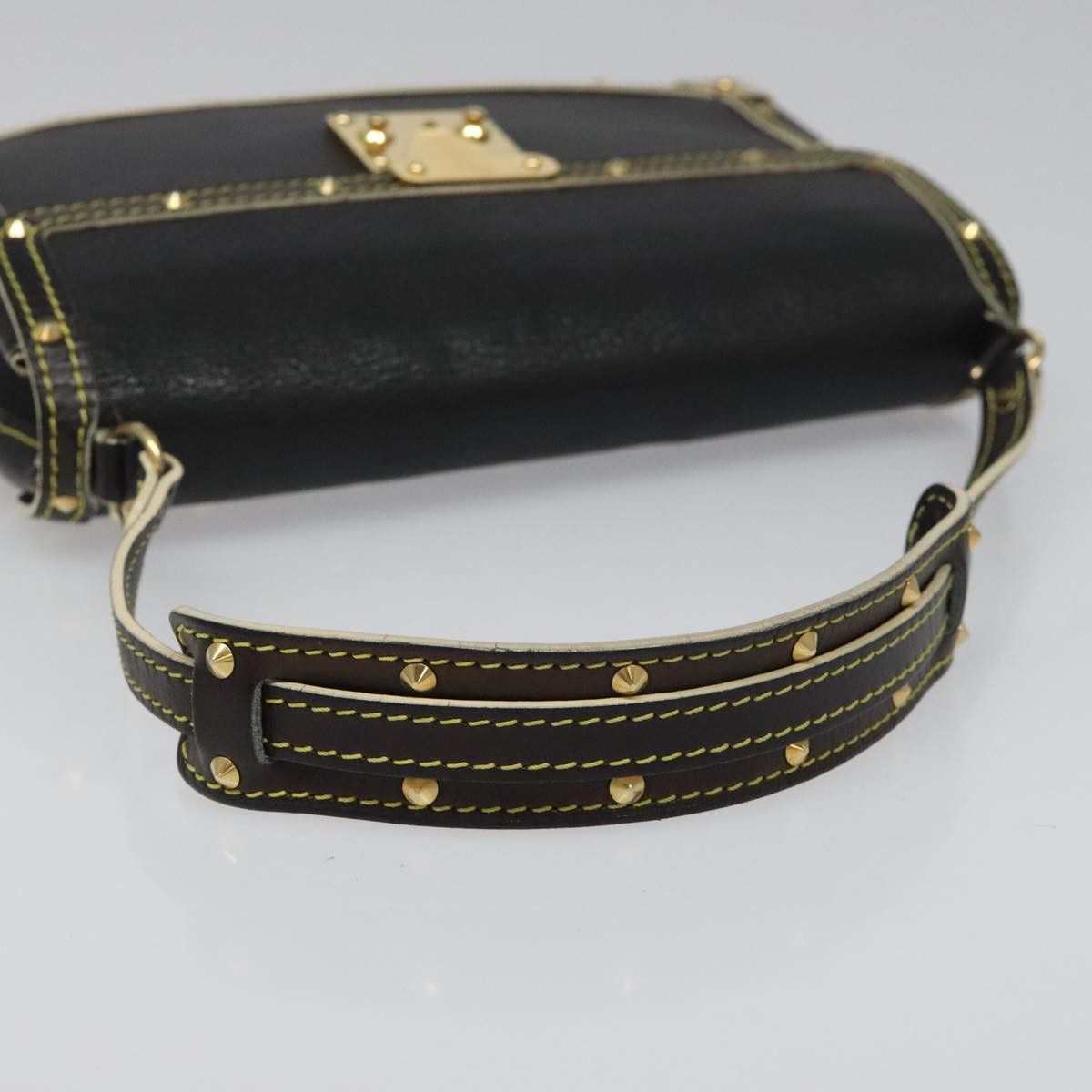 Louis Vuitton Suhali Black Leather Shoulder Bag (Pre-Owned) Size ONE SIZE - 4 Thumbnail