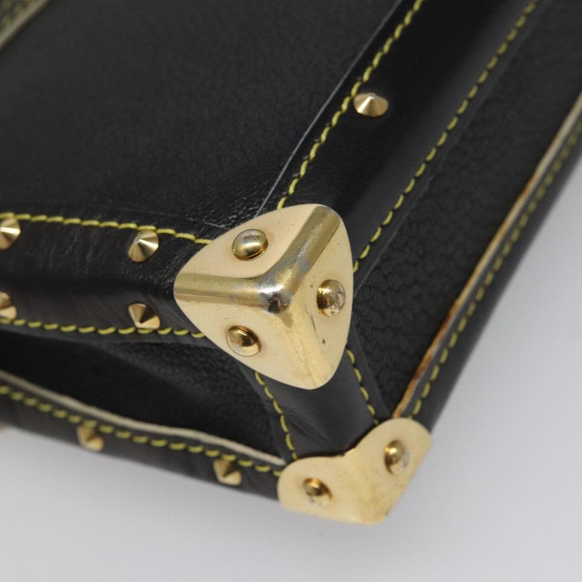 Louis Vuitton Suhali Black Leather Shoulder Bag (Pre-Owned) Size ONE SIZE - 20 Thumbnail