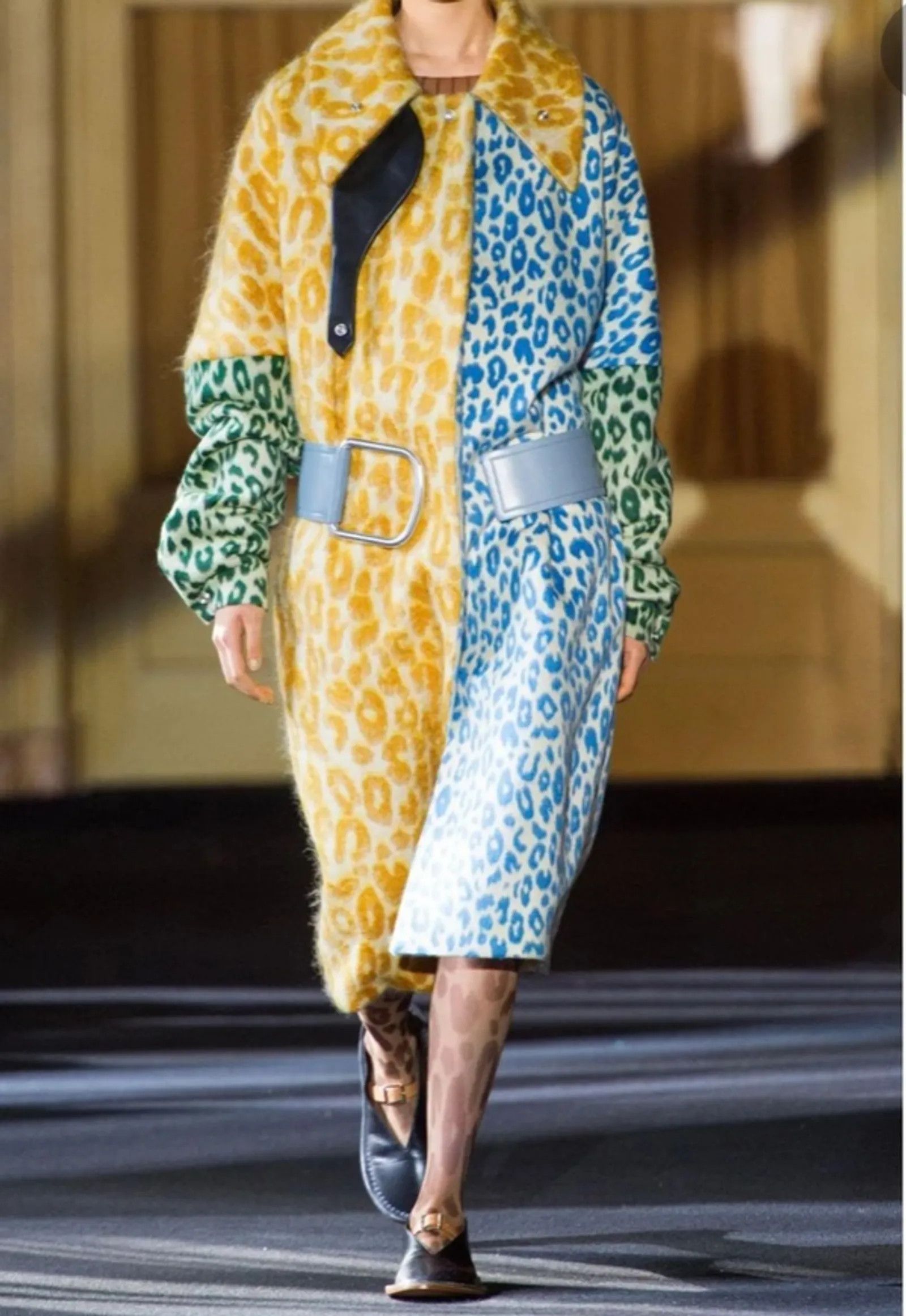 Acne Studios Acne Studios Bertilyn Leo Coat Size XS / US 0-2 / IT 36-38 - 5 Thumbnail