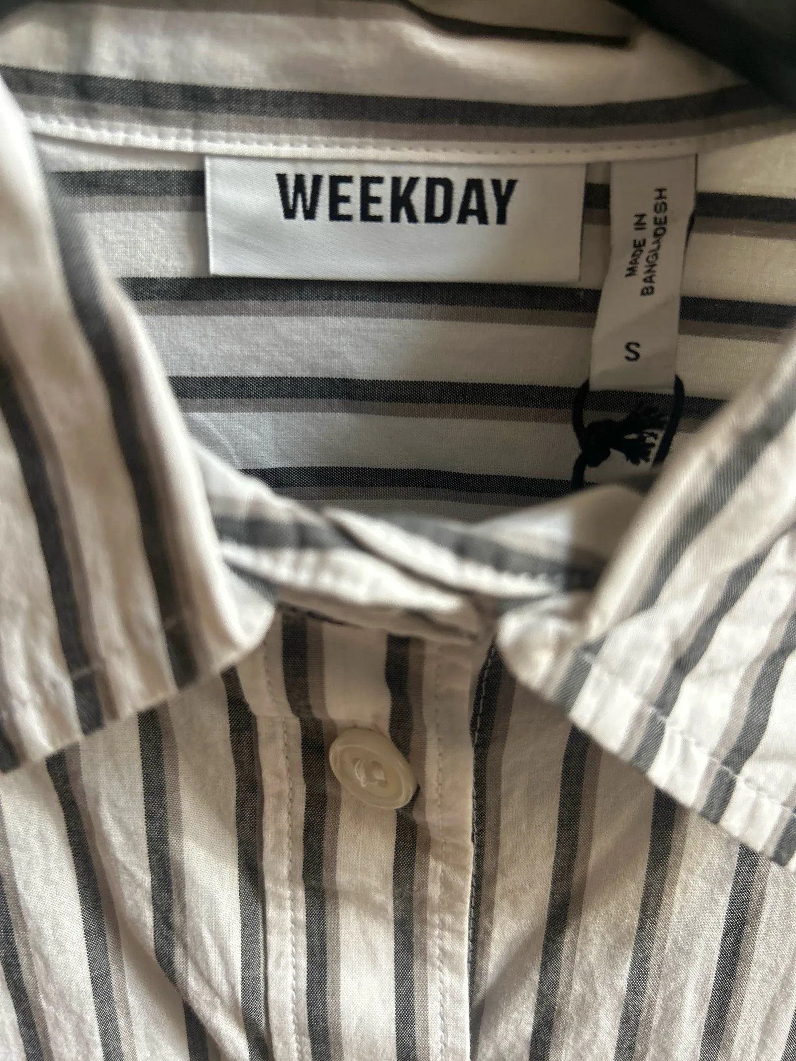 Weekday Weekday Shirt Size US S / EU 44-46 / 1 - 2 Thumbnail