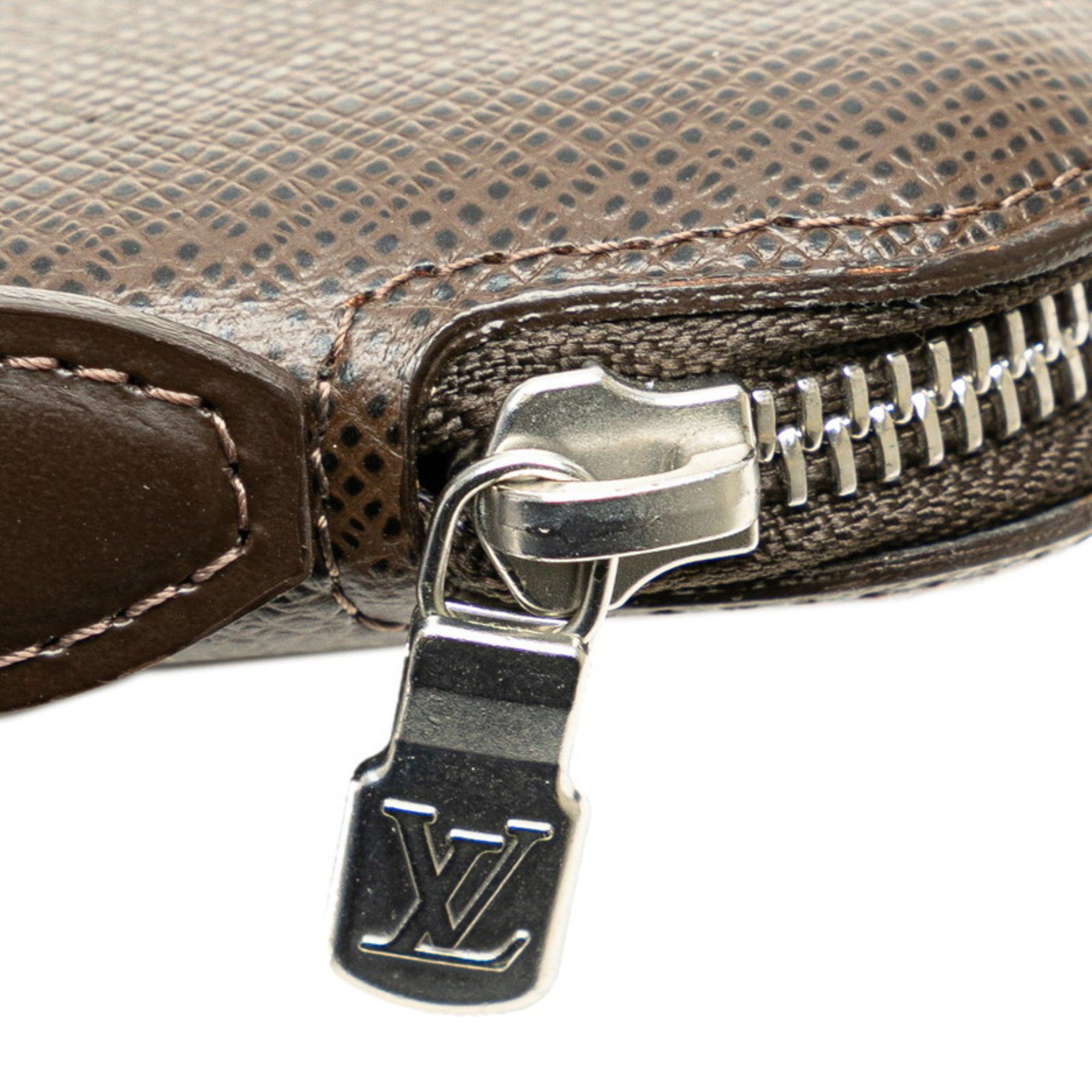 Louis Vuitton Louis Vuitton Taiga Organizer Atoll Long Wallet Round Travel Case M30658 Grisli Brown Leather PVC Men's LOUIS VUITTON Size ONE SIZE - 5 Thumbnail