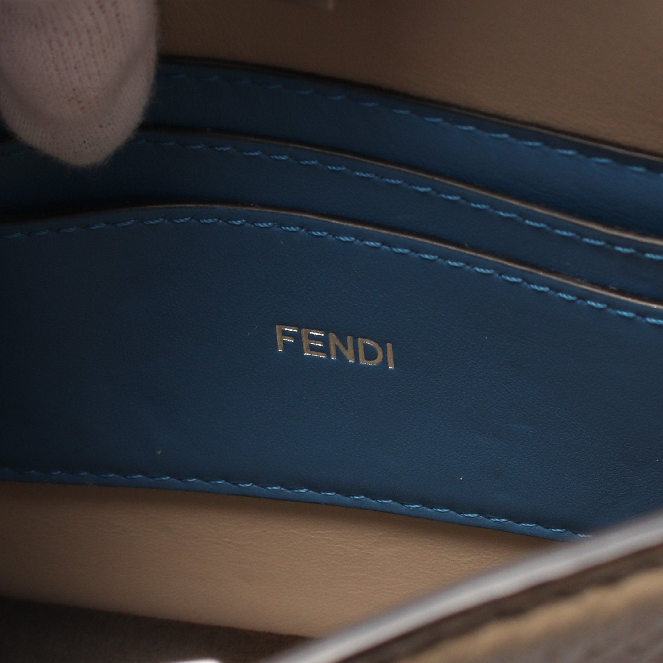 Fendi Fendi Peekaboo Iseeu Isee U X-Cross Handbag Leather Gray Beige Size ONE SIZE - 4 Thumbnail