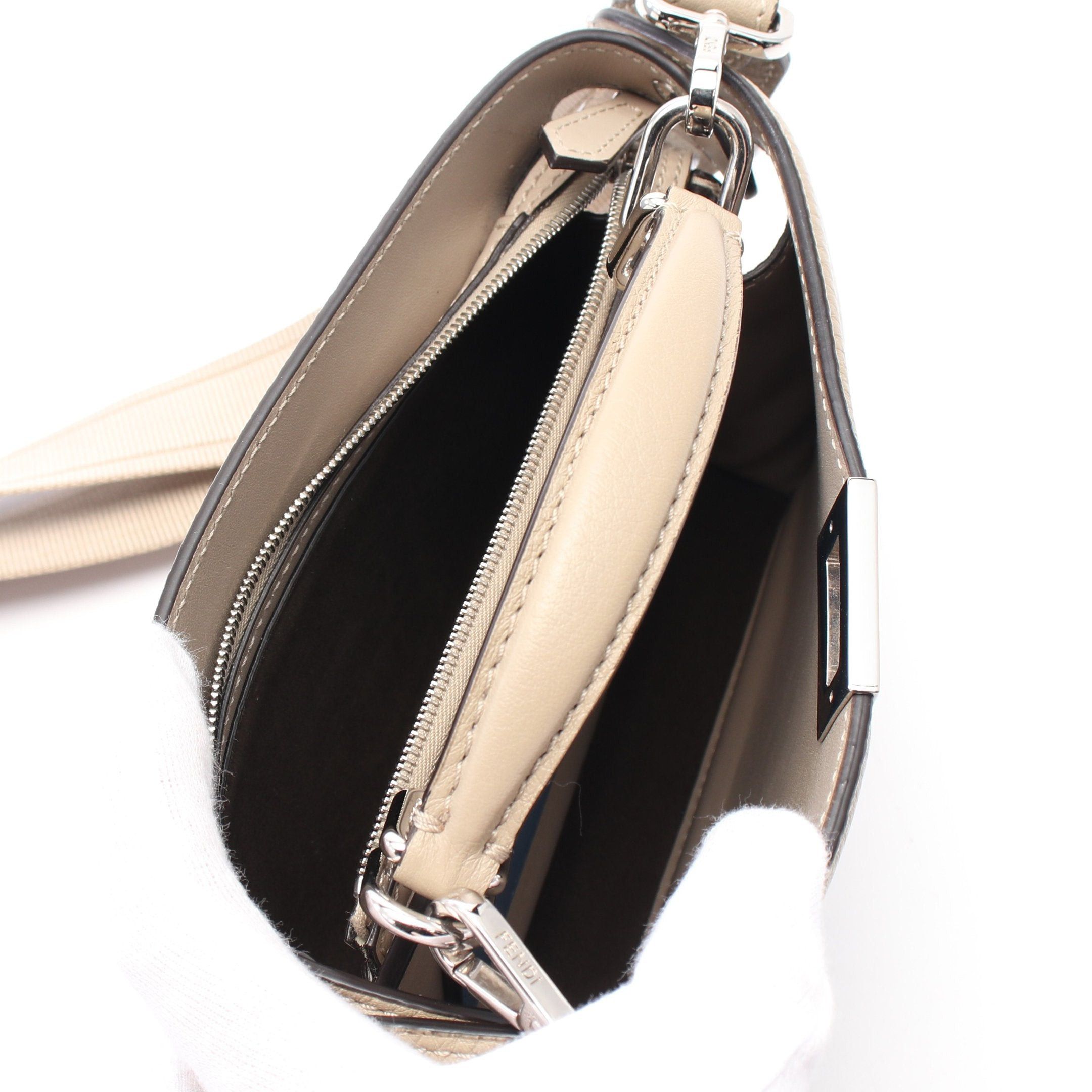 Fendi Fendi Peekaboo Iseeu Isee U X-Cross Handbag Leather Gray Beige Size ONE SIZE - 3 Thumbnail