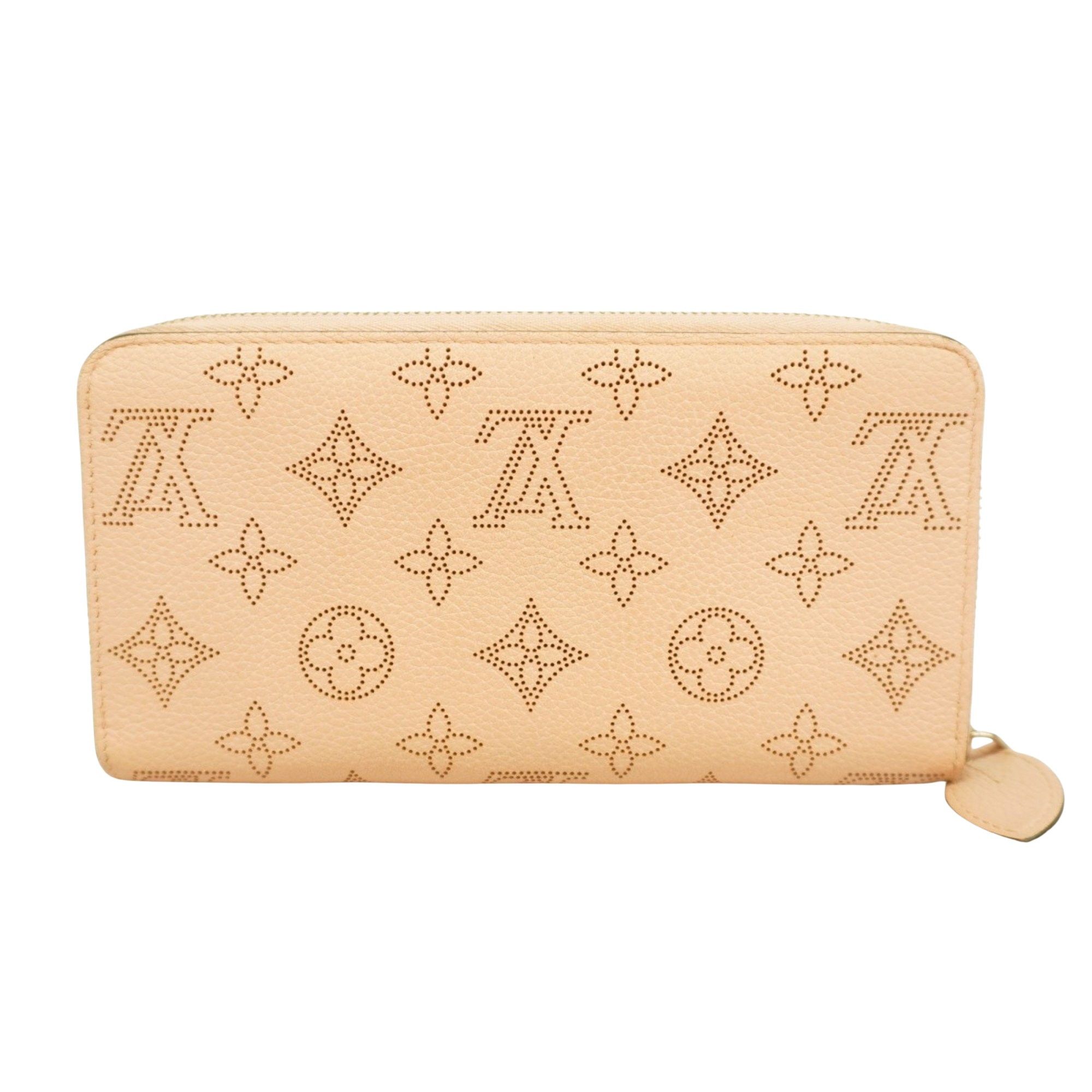 Louis Vuitton Louis Vuitton Mahina wallet Size ONE SIZE - 2 Thumbnail
