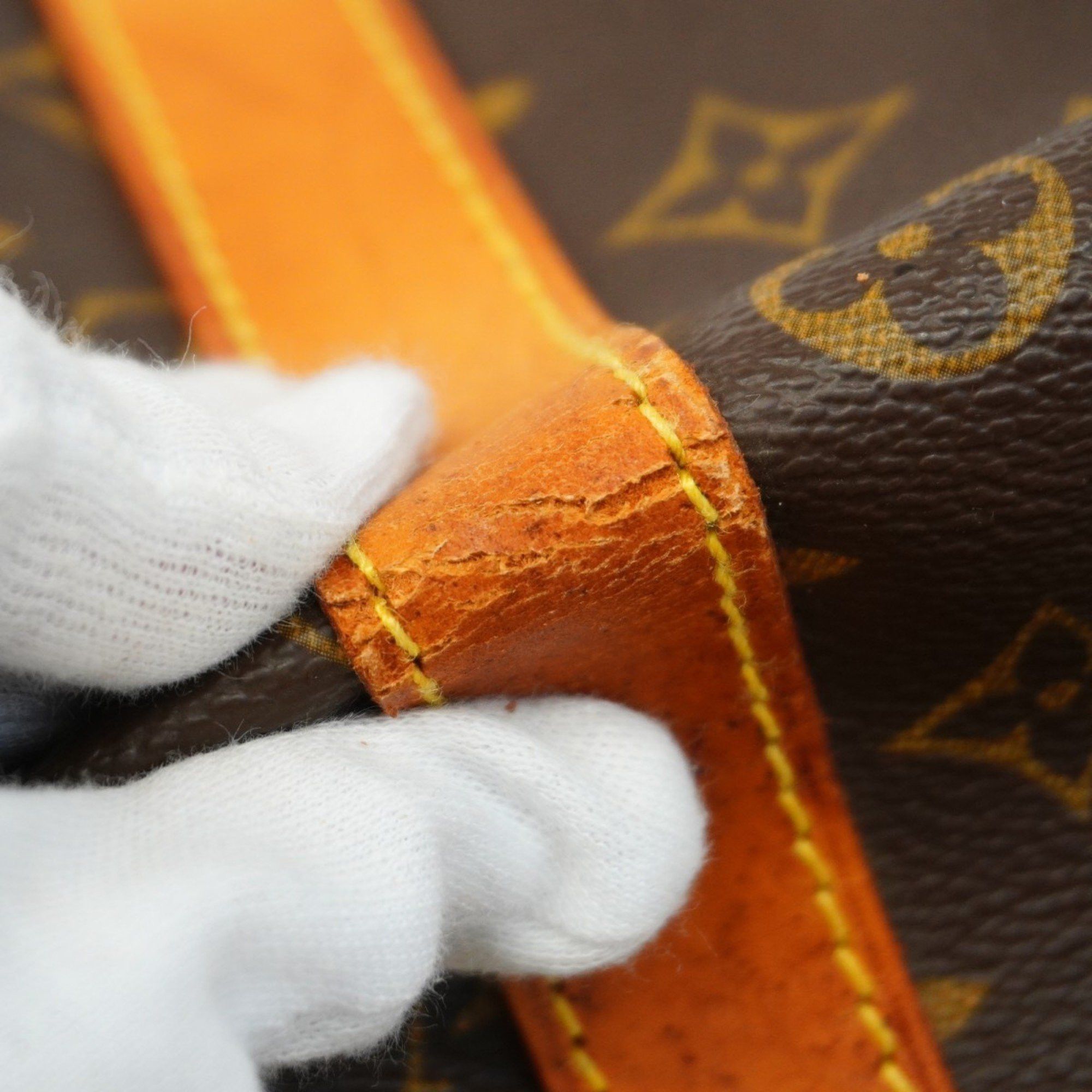 Louis Vuitton Louis Vuitton Keepall 55 travel Size ONE SIZE - 14 Thumbnail