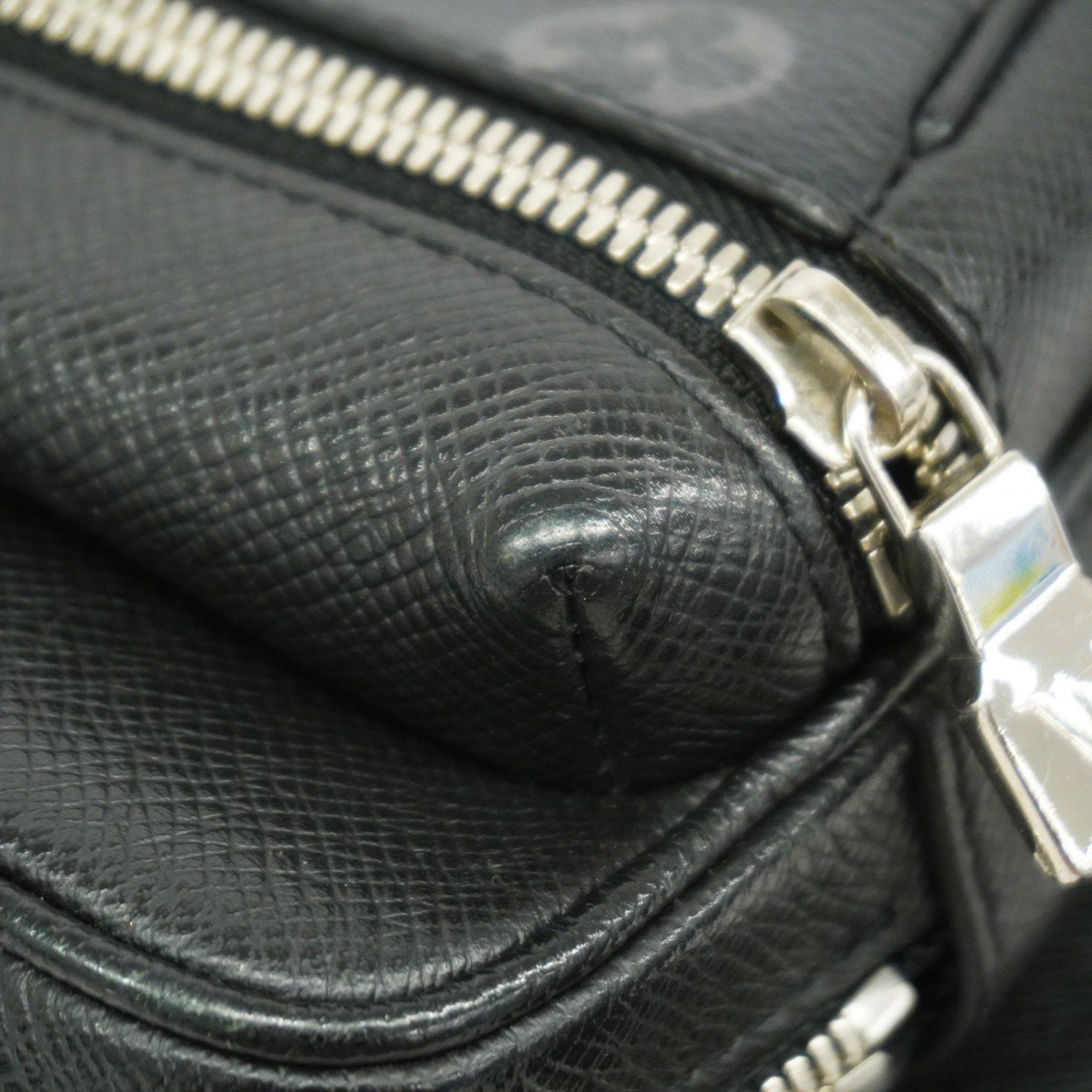 Louis Vuitton Louis Vuitton Outdoor shoulder Size ONE SIZE - 7 Thumbnail