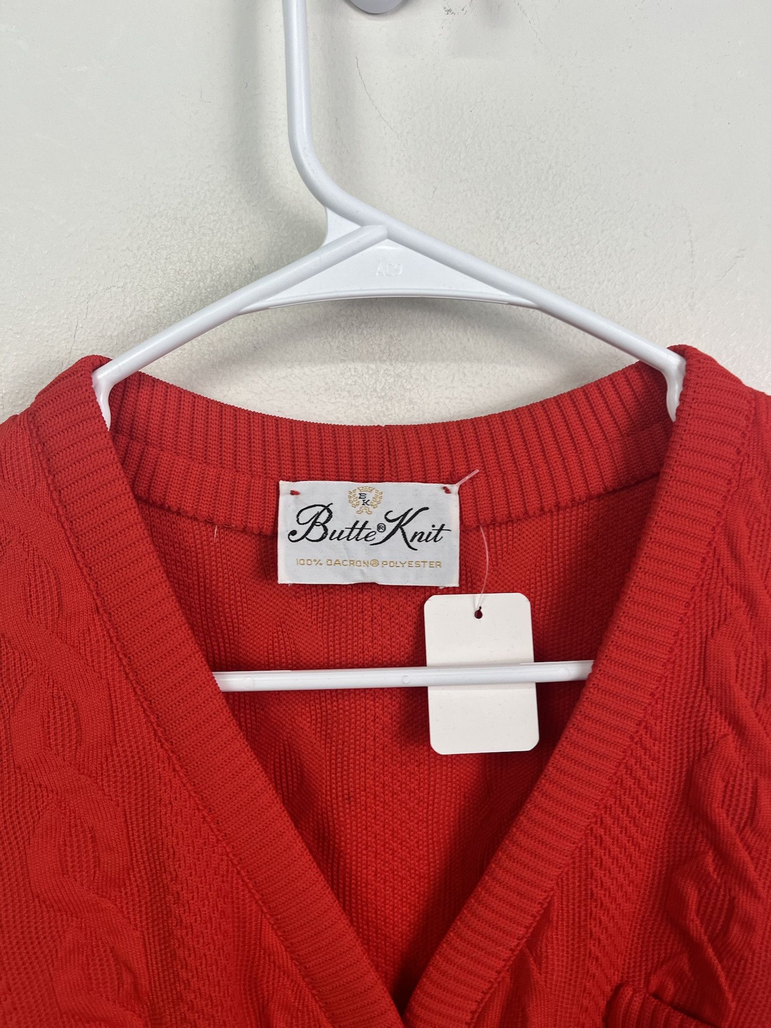 Other Vintage Knit Sweater 1980s Orange Cableknit 4 Pocket Knit Cardigan size S Size US S / EU 44-46 / 1 - 2 Thumbnail