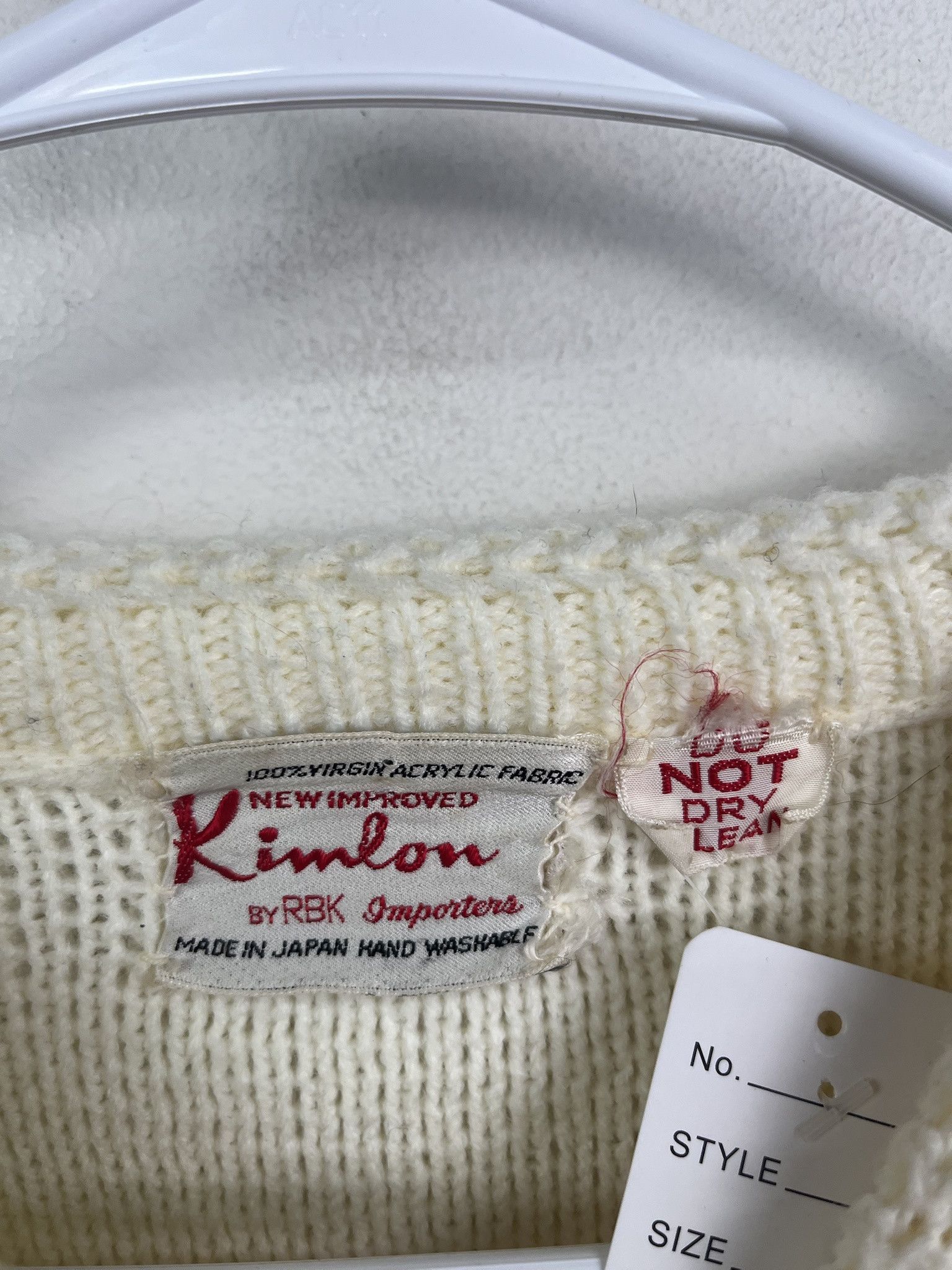 Other Vintage Knit Sweater 1980s Orlon Acrylic White Knit Cardigan Size M Size US M / EU 48-50 / 2 - 2 Thumbnail